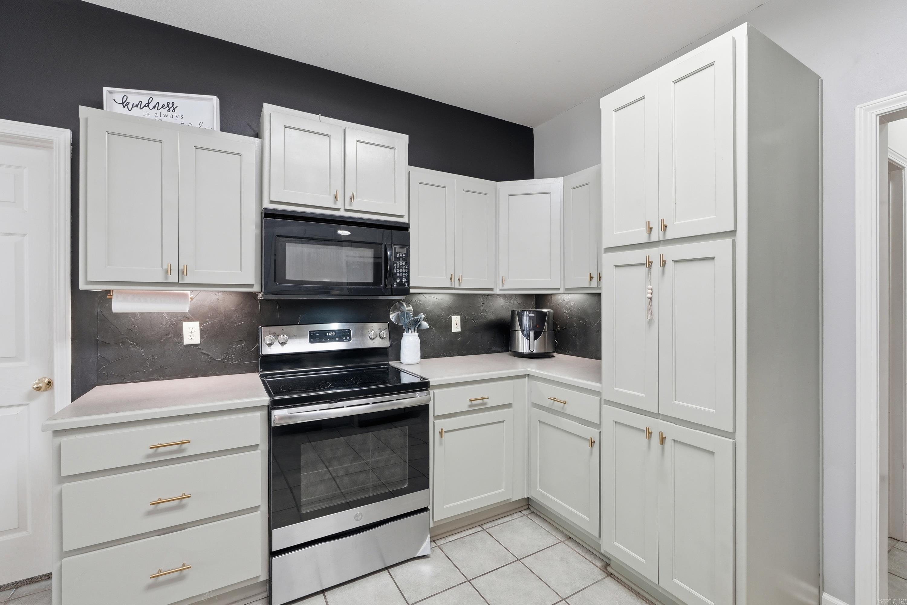 SOUTHWIND - Residential