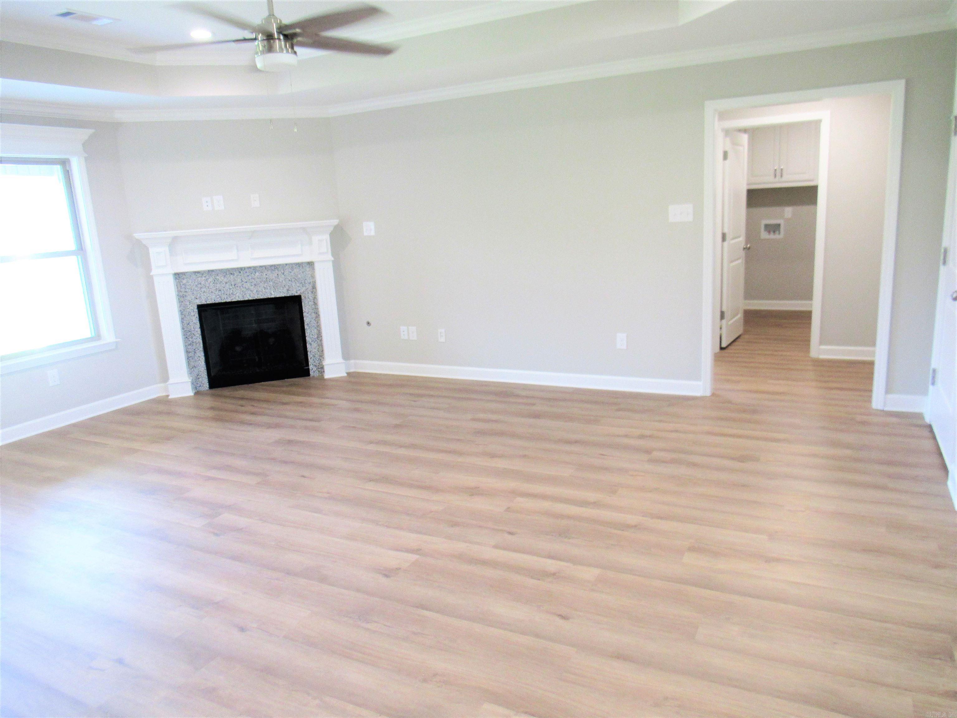 JAXON TERRACE - Residential