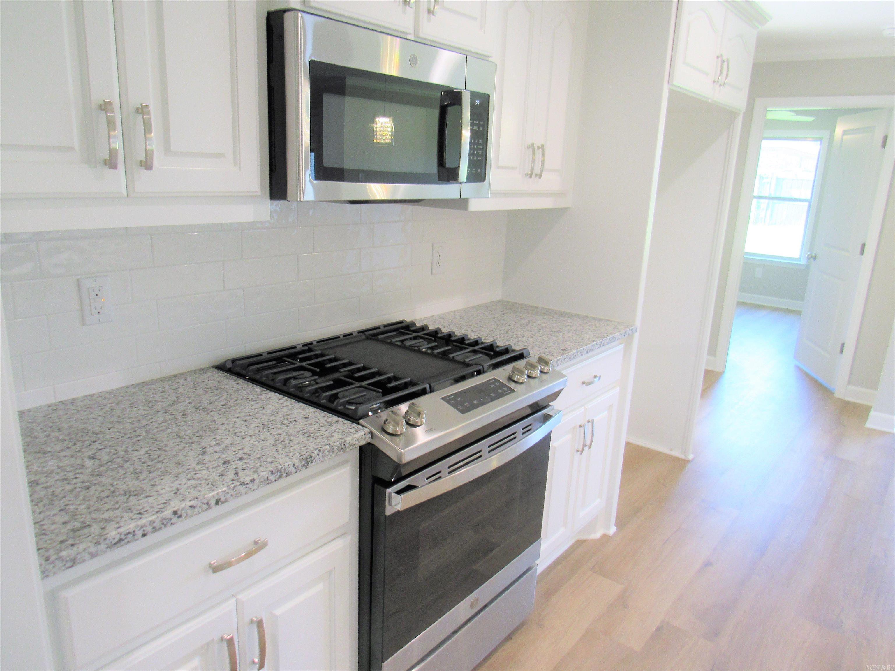 JAXON TERRACE - Residential