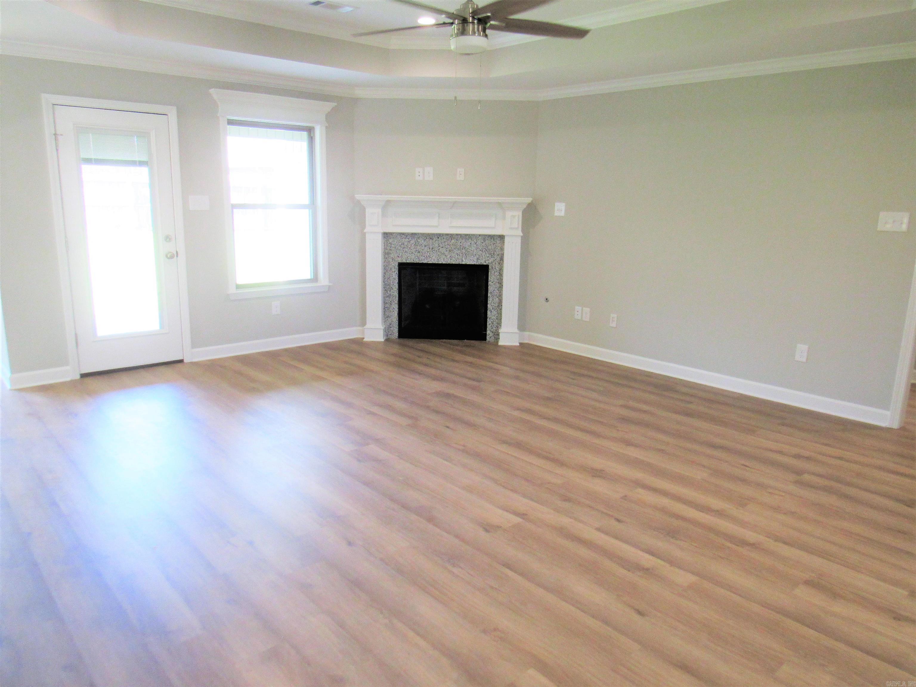 JAXON TERRACE - Residential