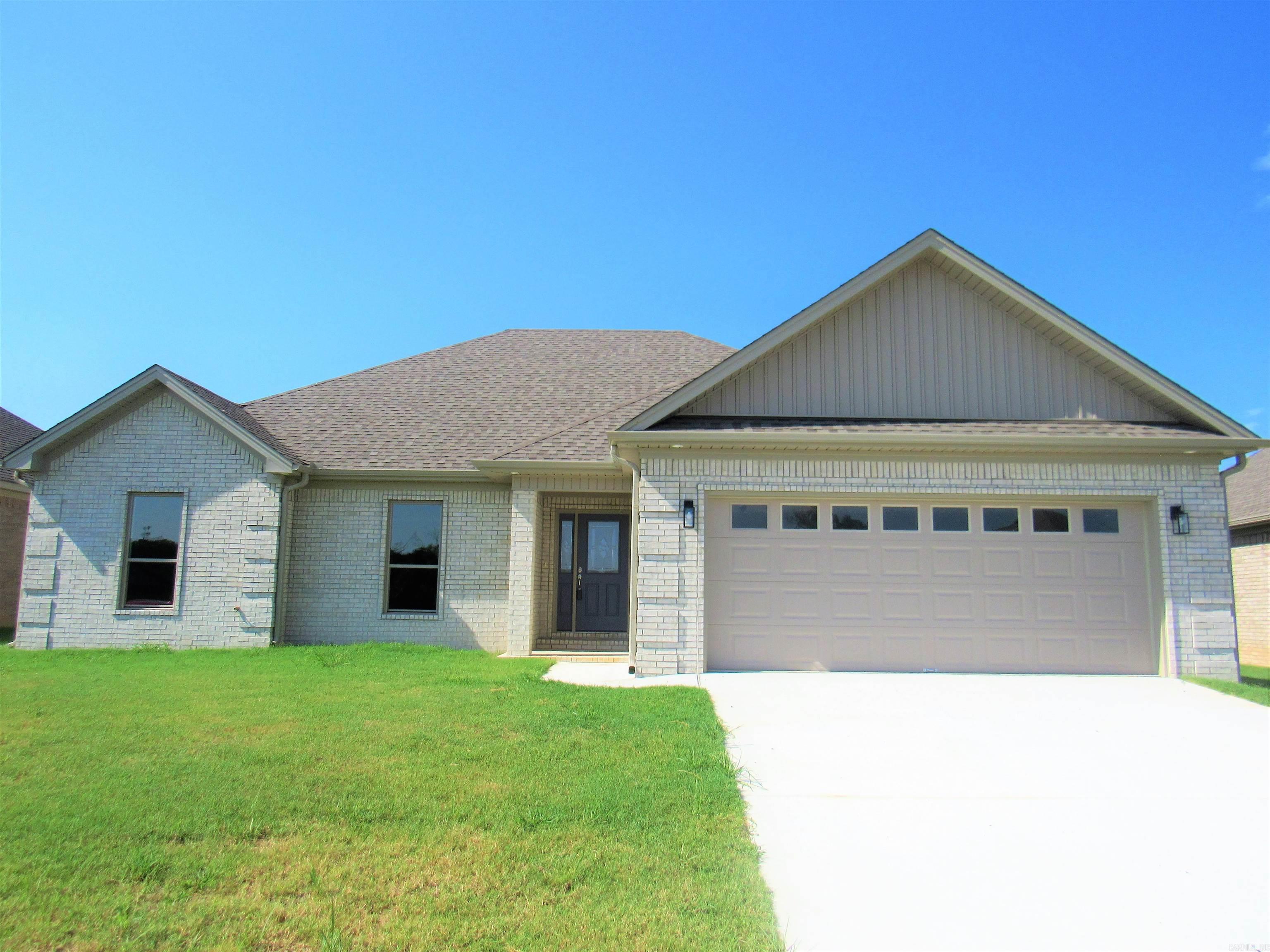 JAXON TERRACE - Residential