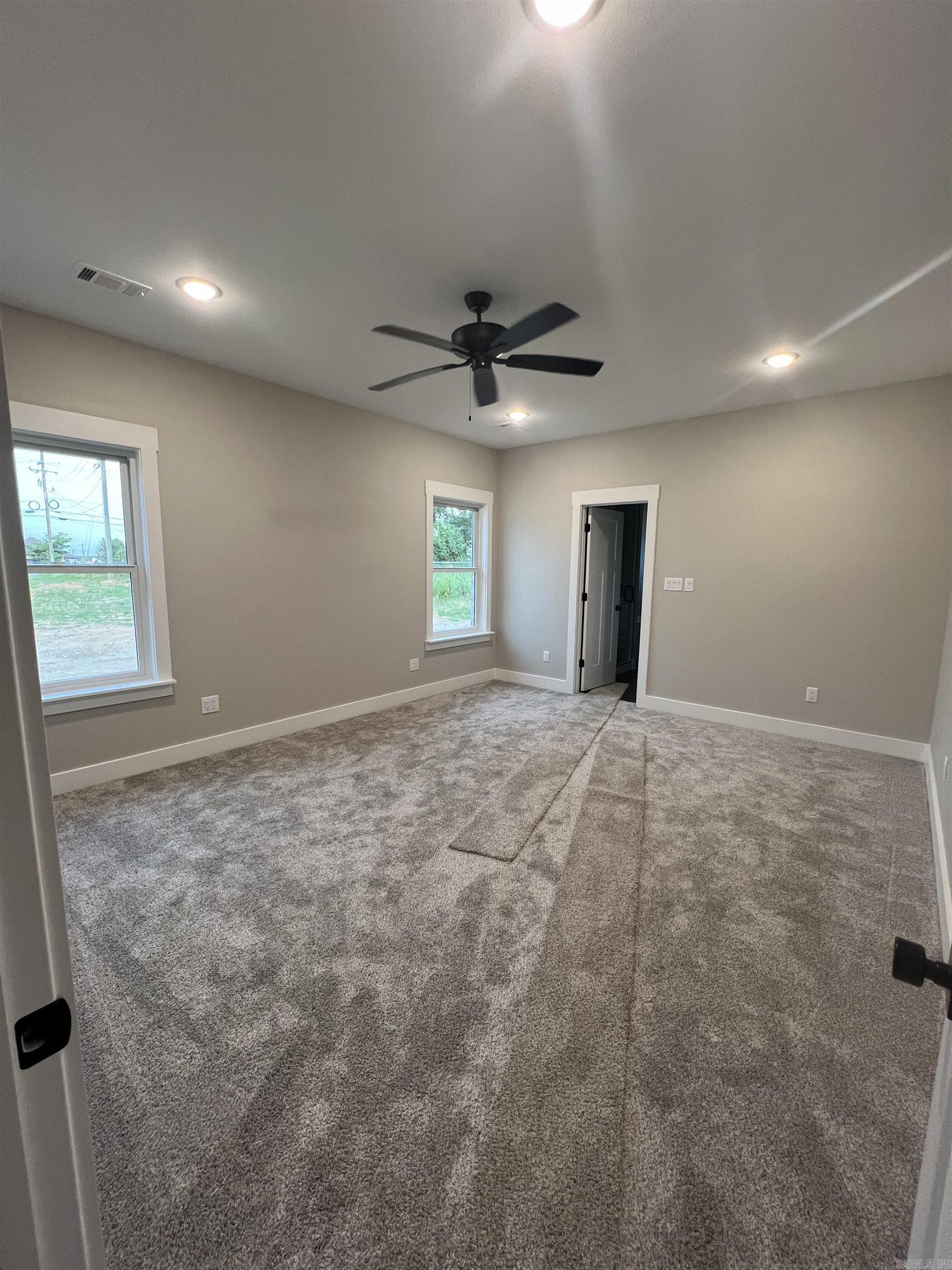 SPENCER CROSSING LLC - Residential