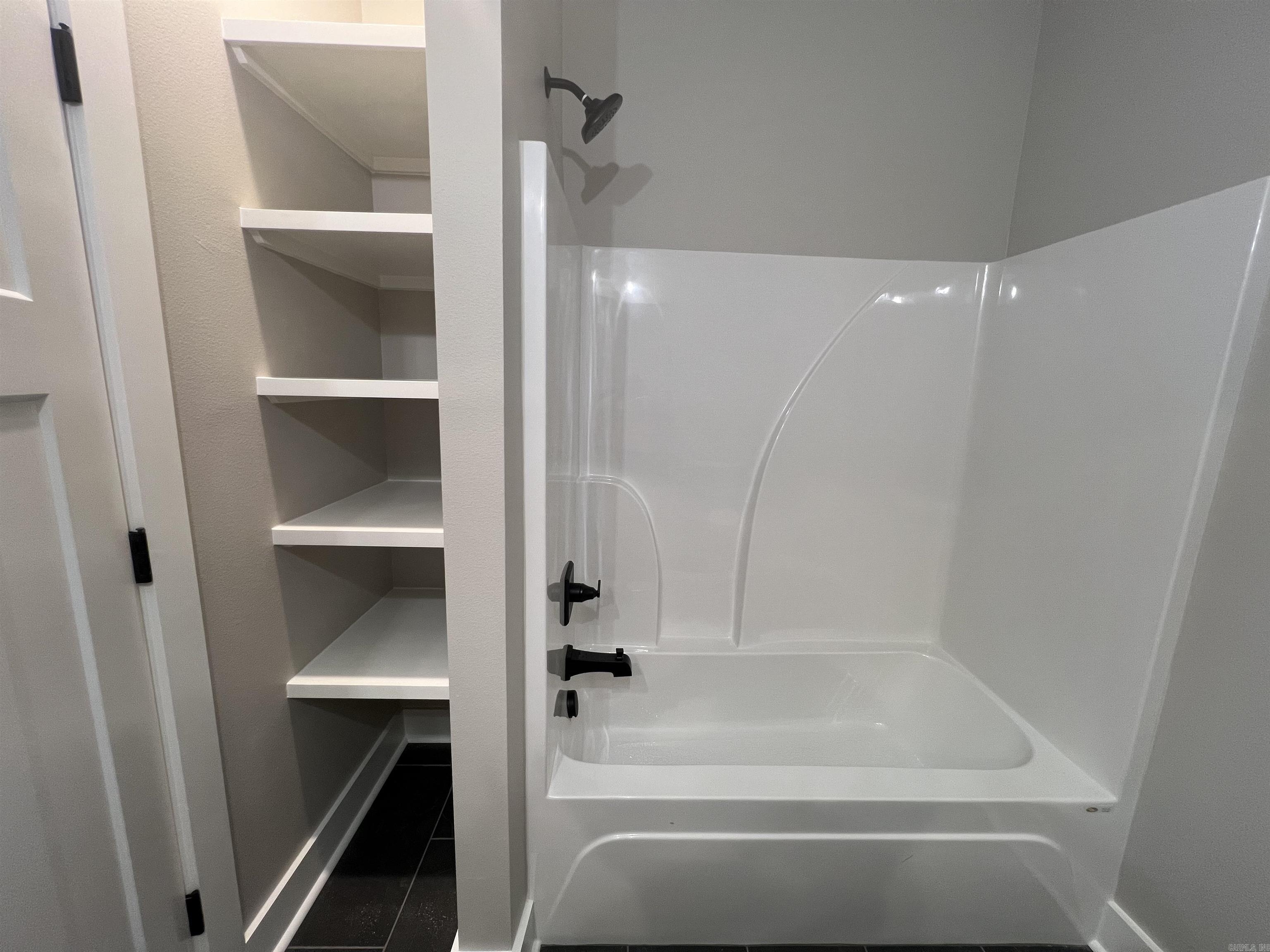 SPENCER CROSSING LLC - Residential