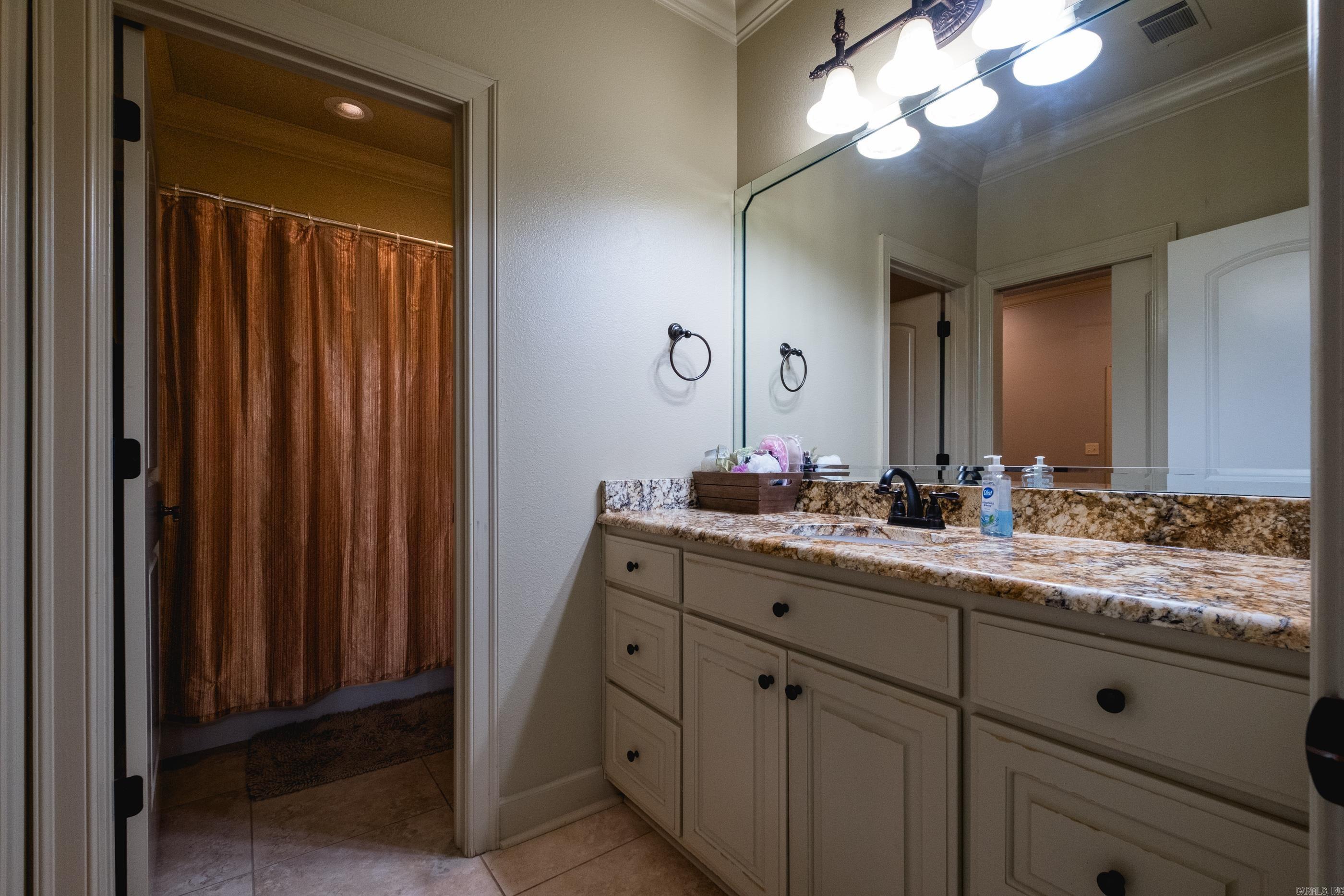 CHENAL VALLEY EPERNAY PLACE - Residential