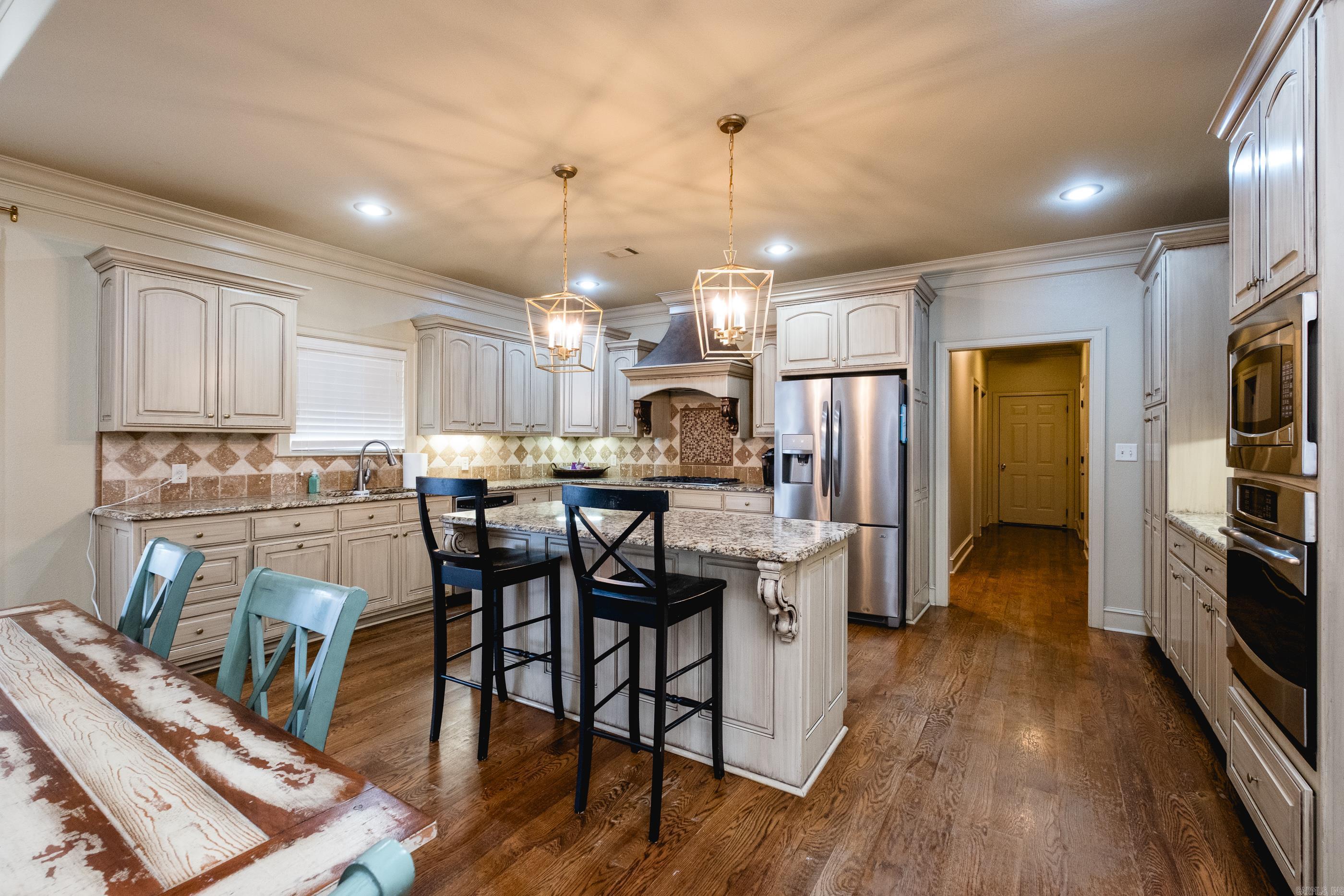 CHENAL VALLEY EPERNAY PLACE - Residential