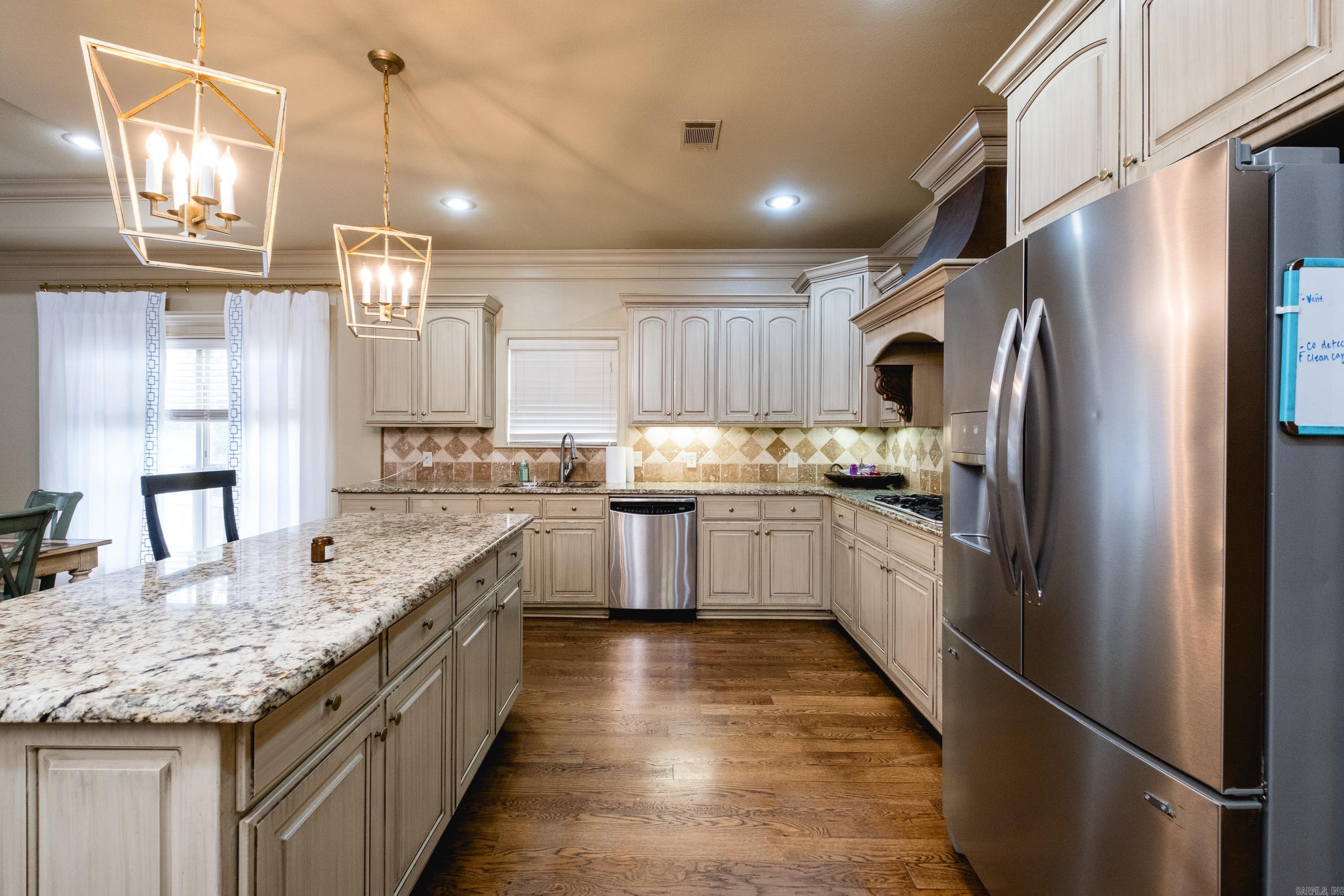 CHENAL VALLEY EPERNAY PLACE - Residential