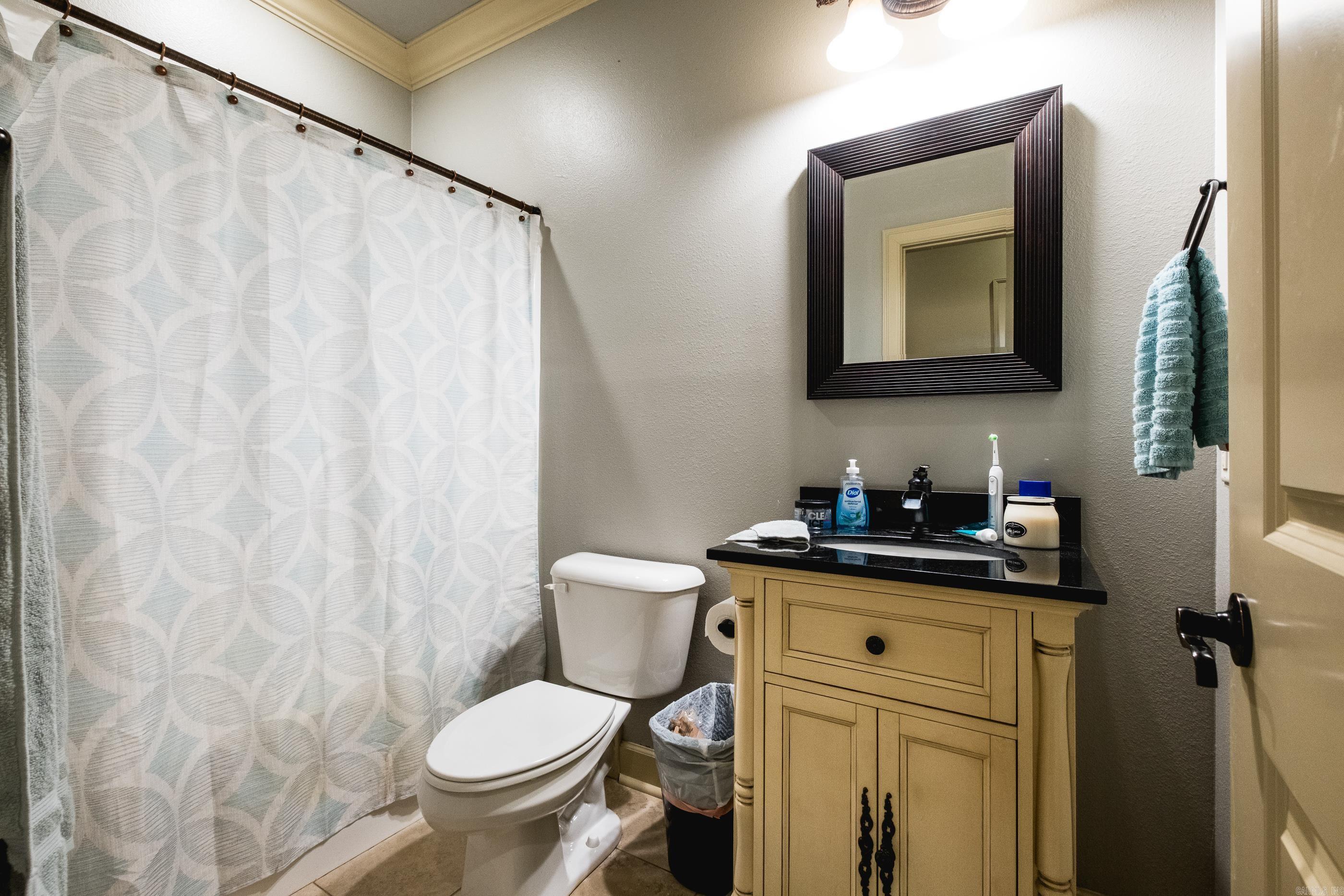 CHENAL VALLEY EPERNAY PLACE - Residential