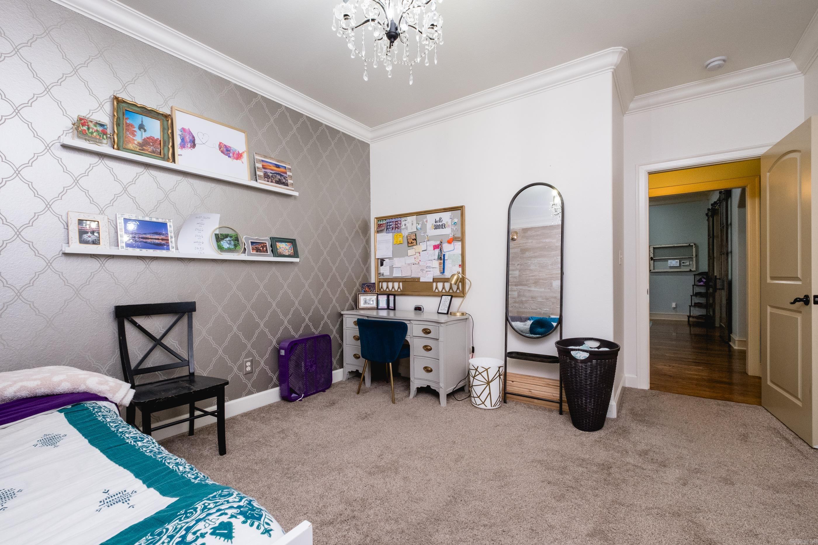 CHENAL VALLEY EPERNAY PLACE - Residential