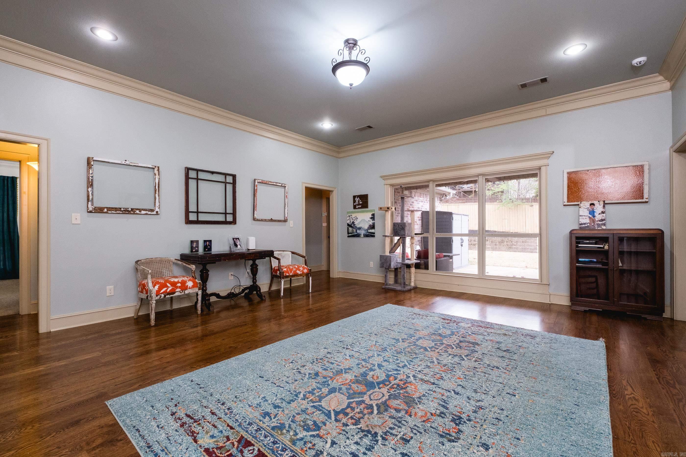 CHENAL VALLEY EPERNAY PLACE - Residential