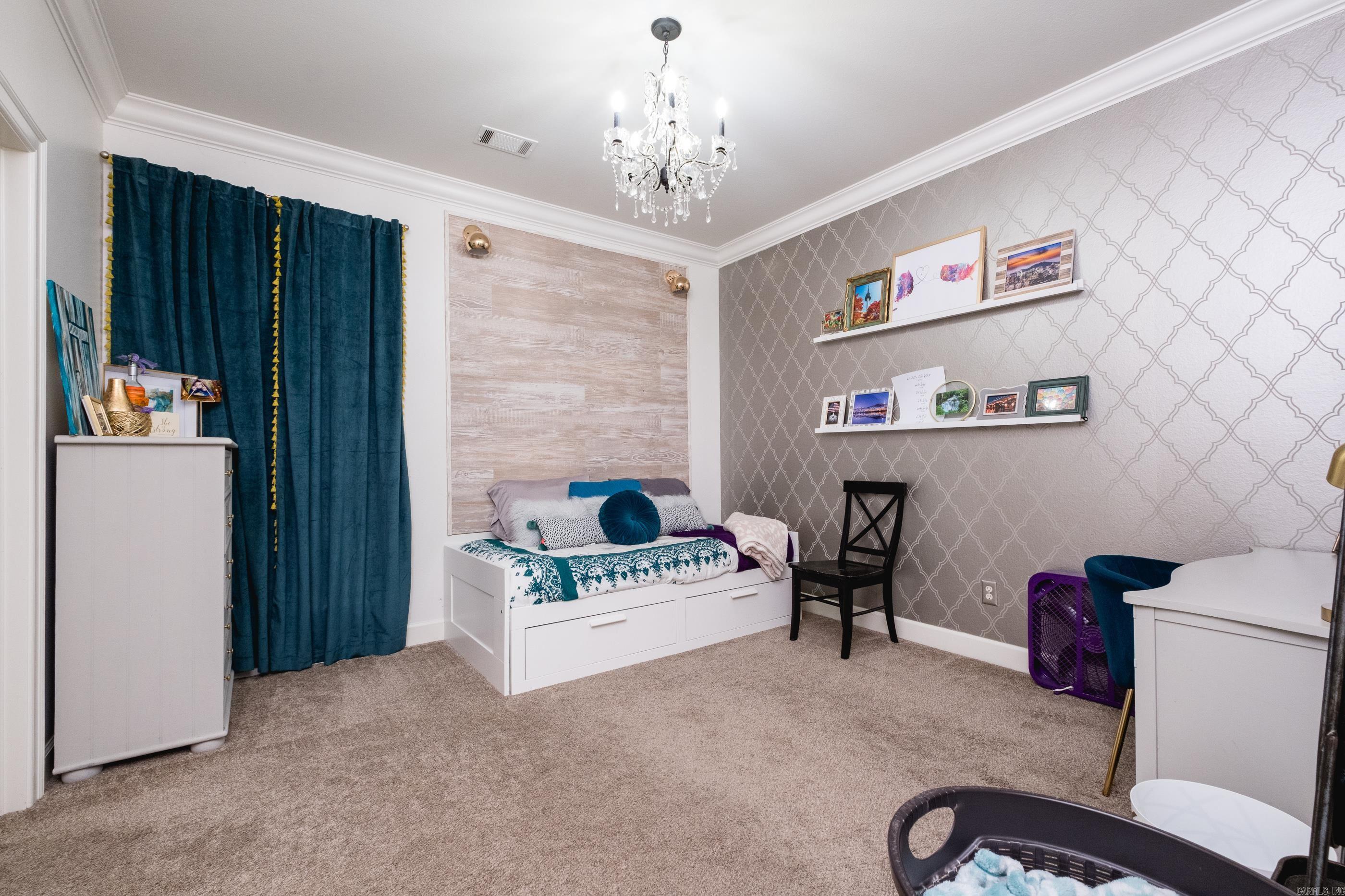 CHENAL VALLEY EPERNAY PLACE - Residential