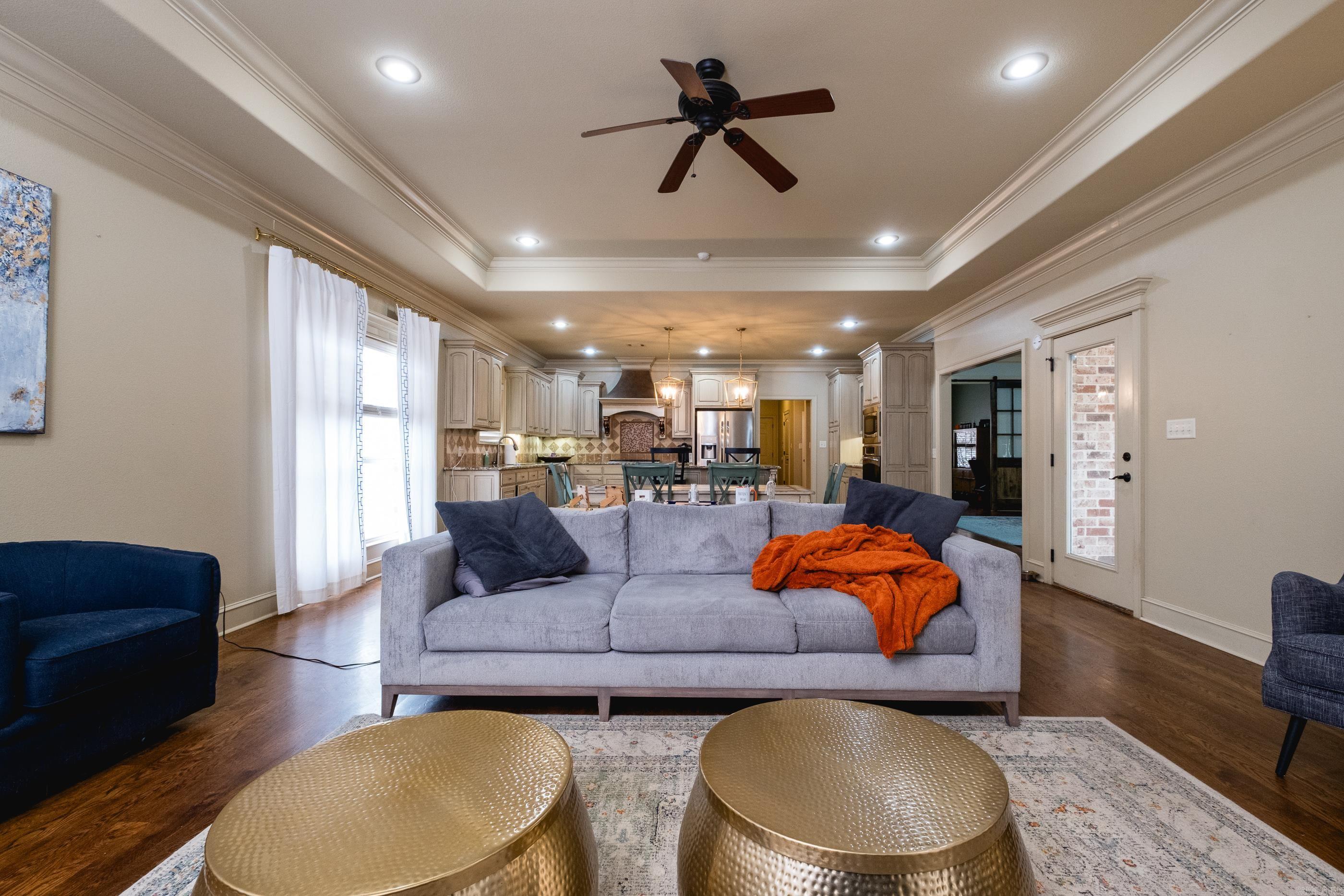 CHENAL VALLEY EPERNAY PLACE - Residential