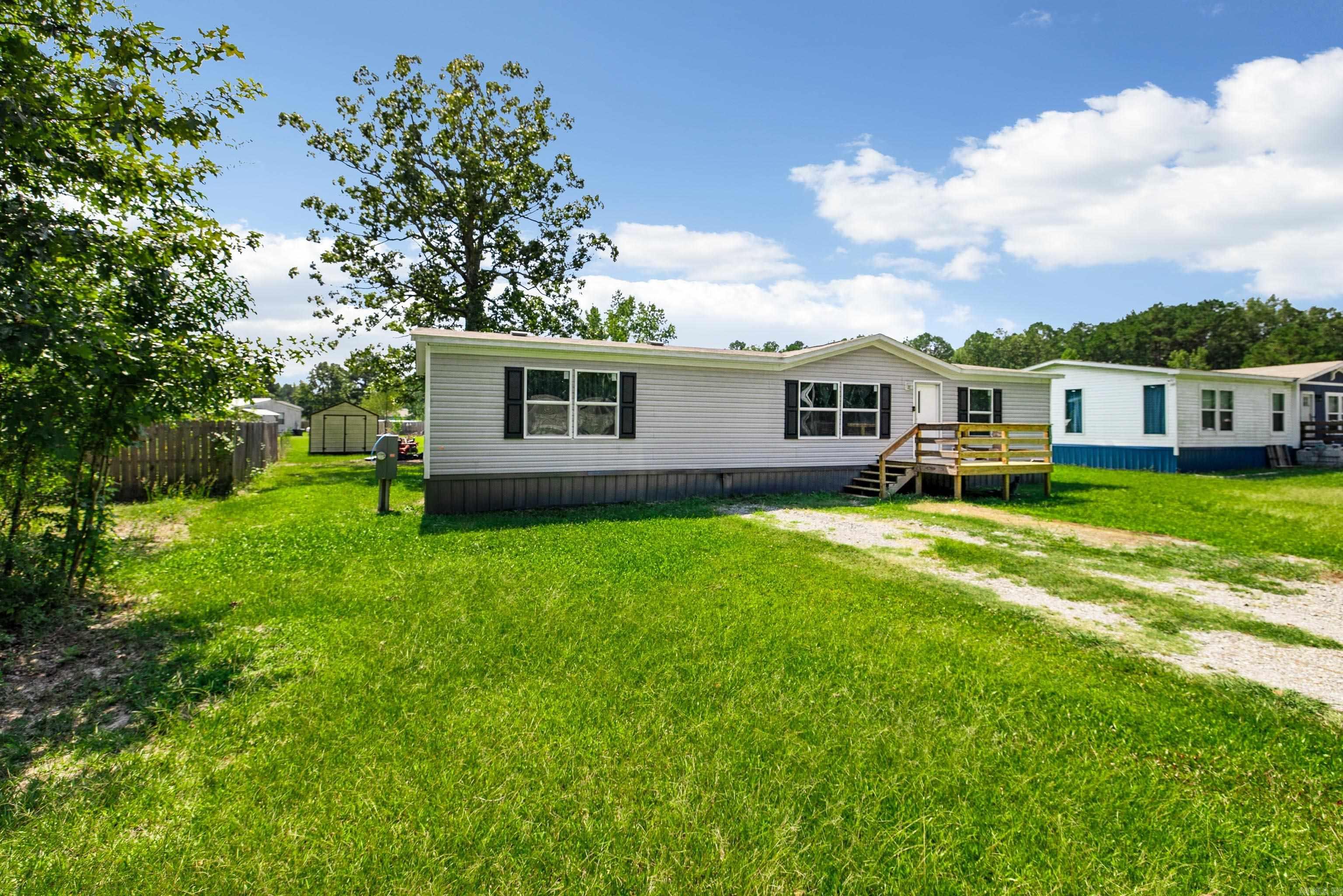 PINE MEADOWS - Residential
