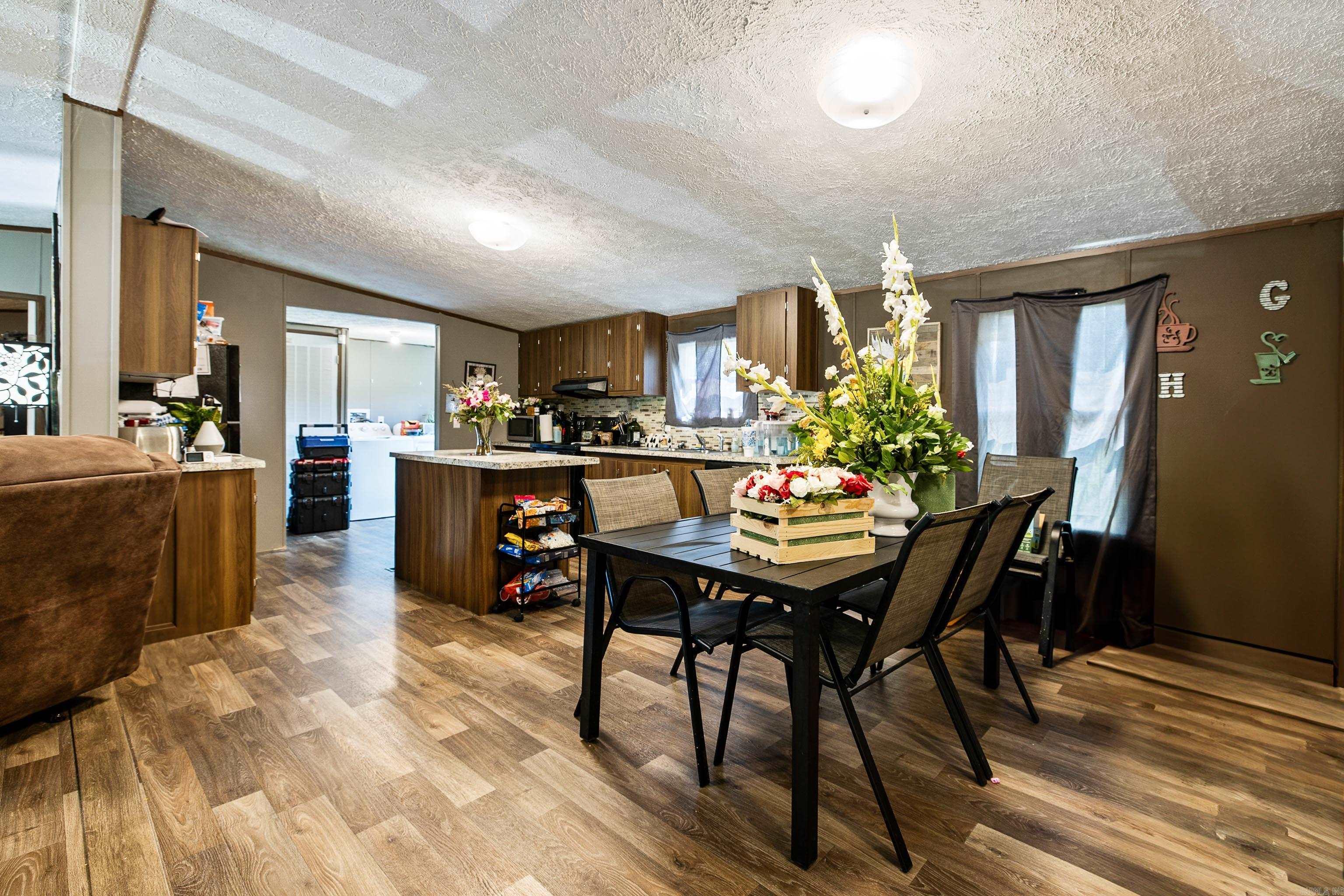 PINE MEADOWS - Residential