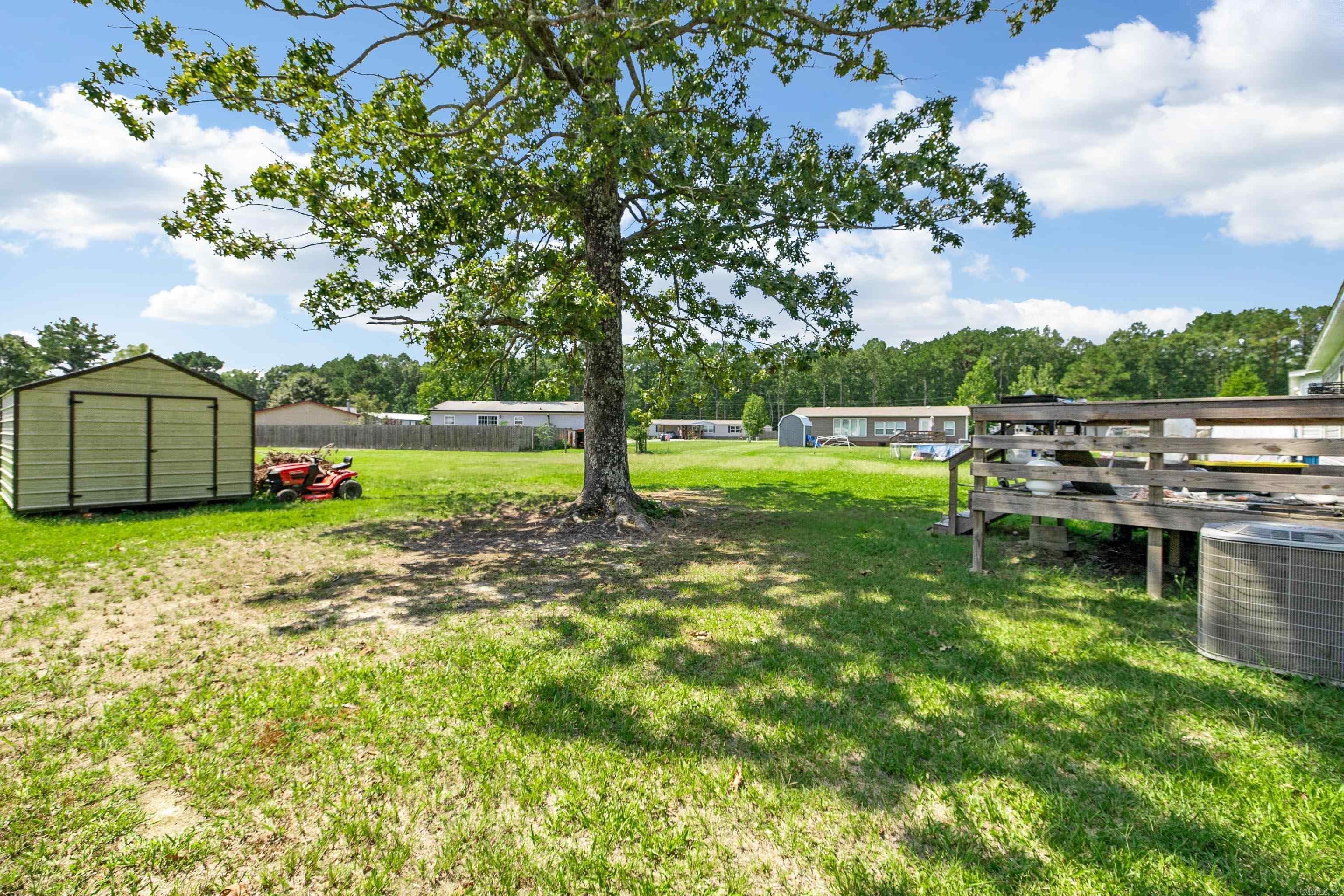PINE MEADOWS - Residential