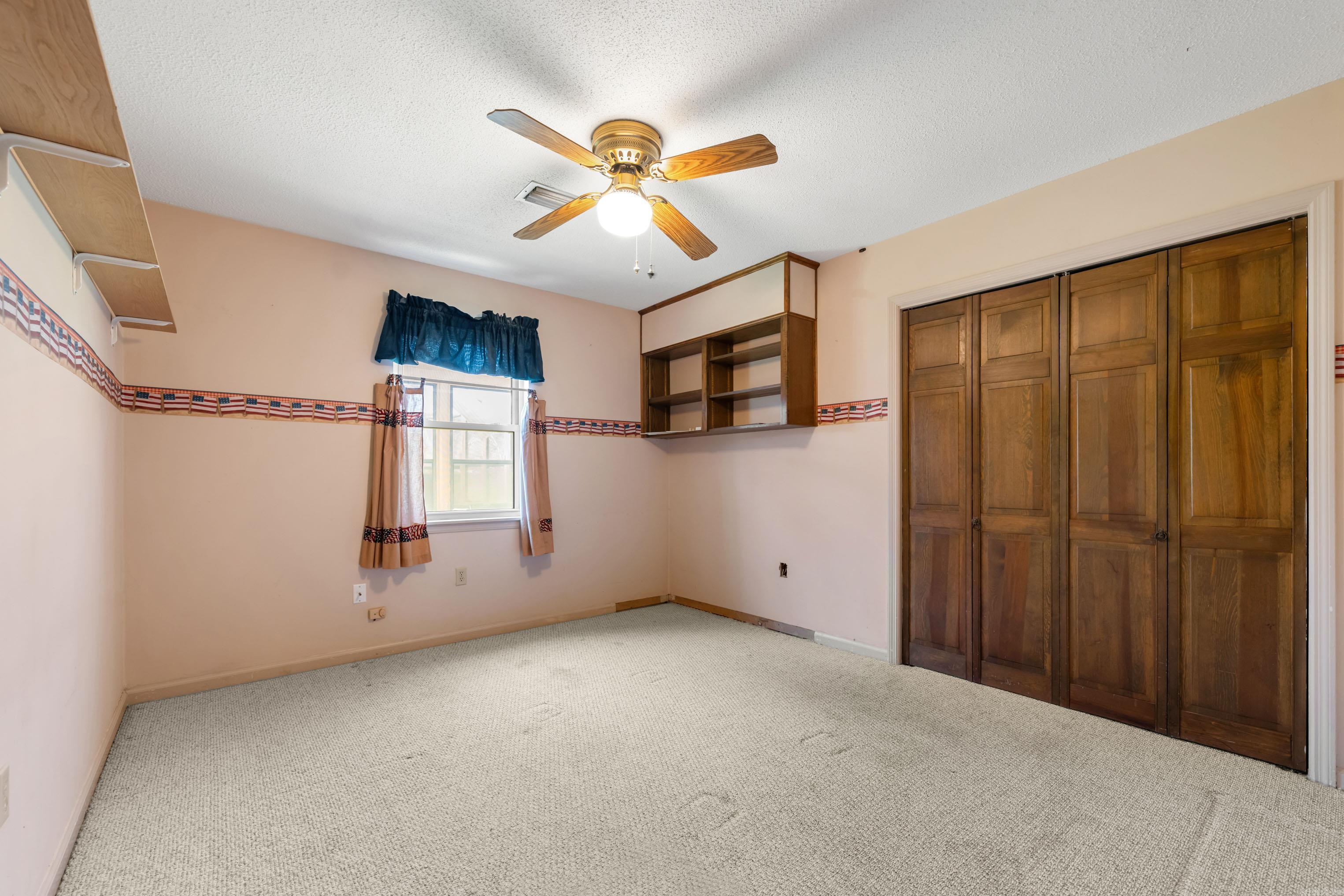 TREASURE HILL - Residential