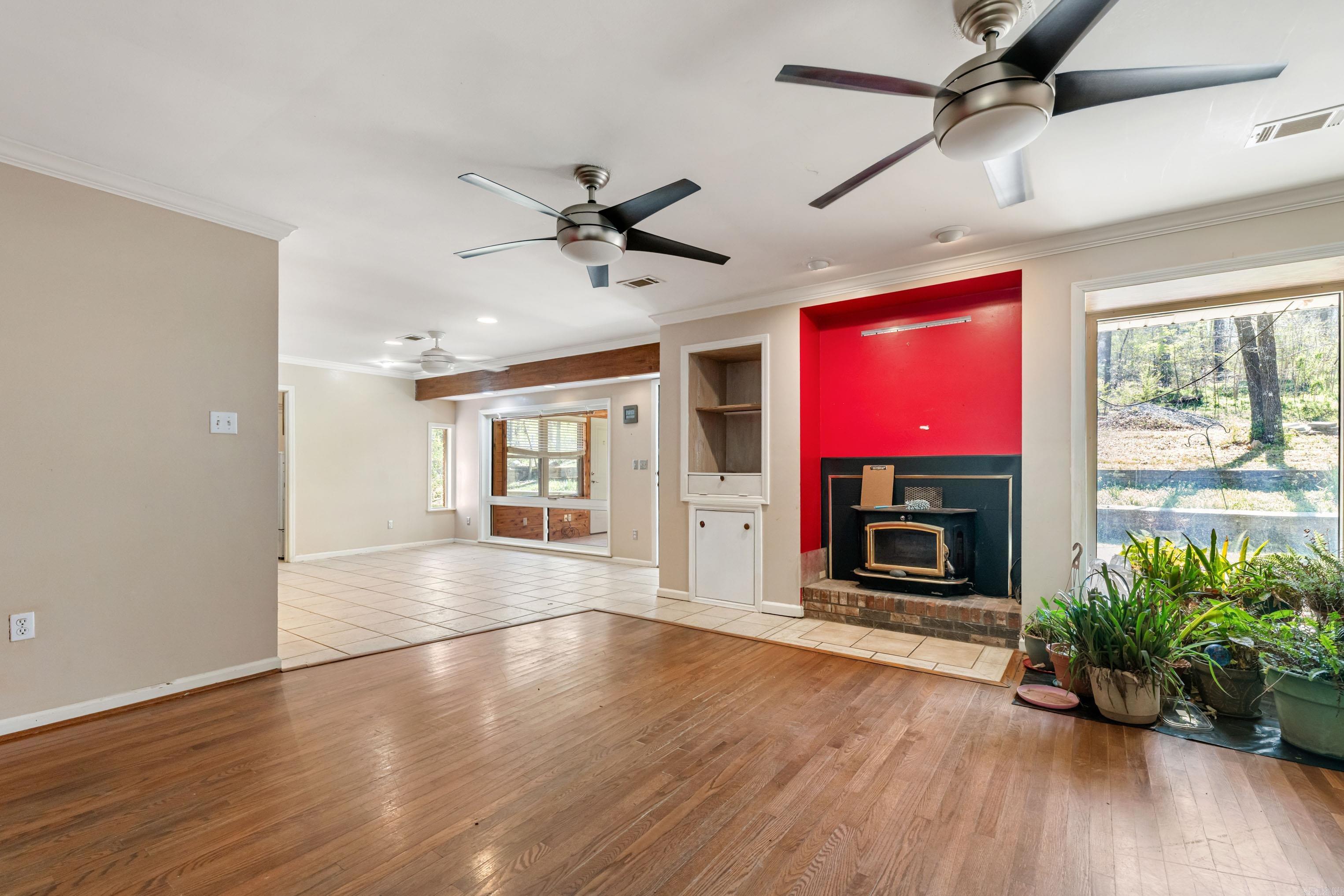 TREASURE HILL - Residential