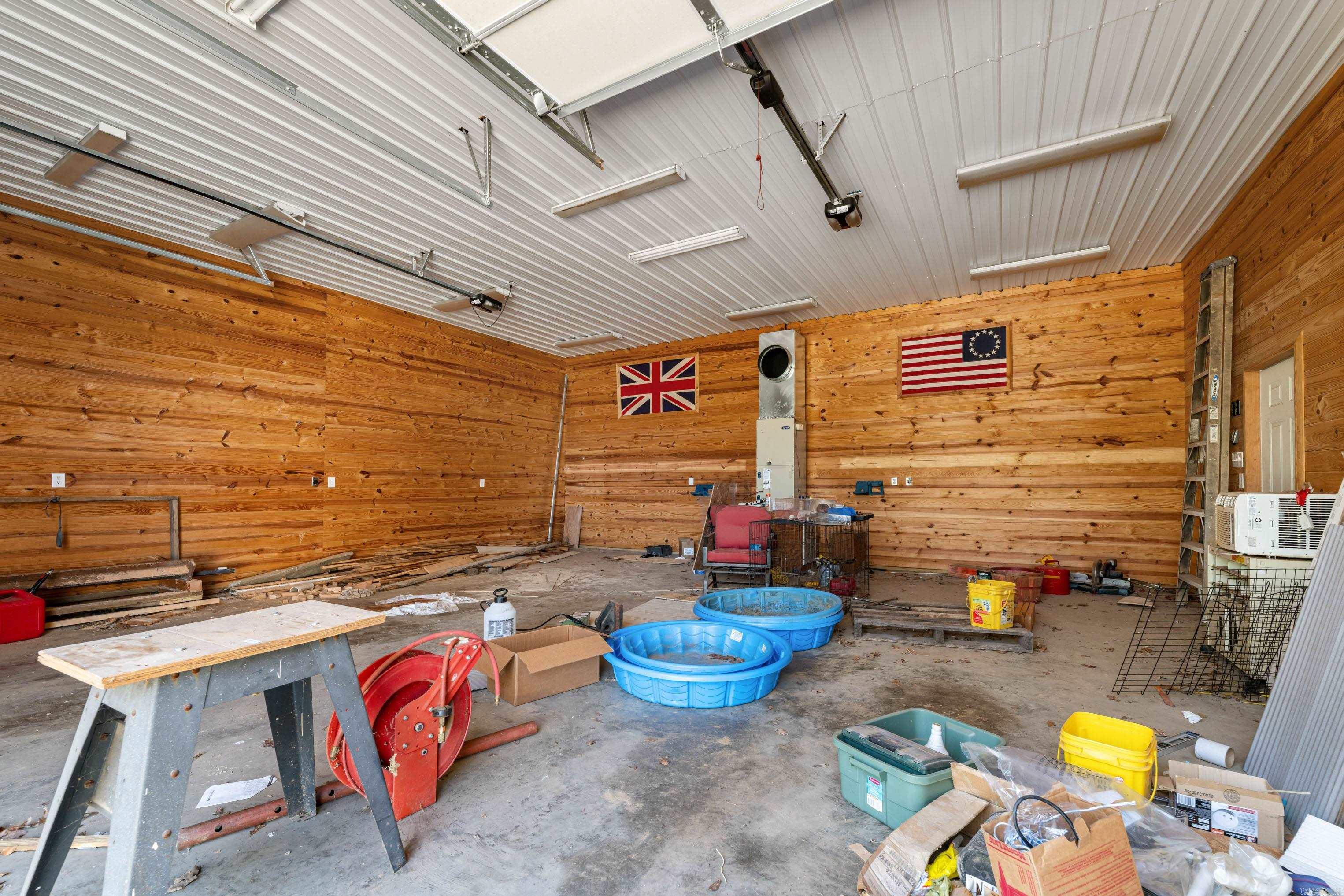 TREASURE HILL - Residential