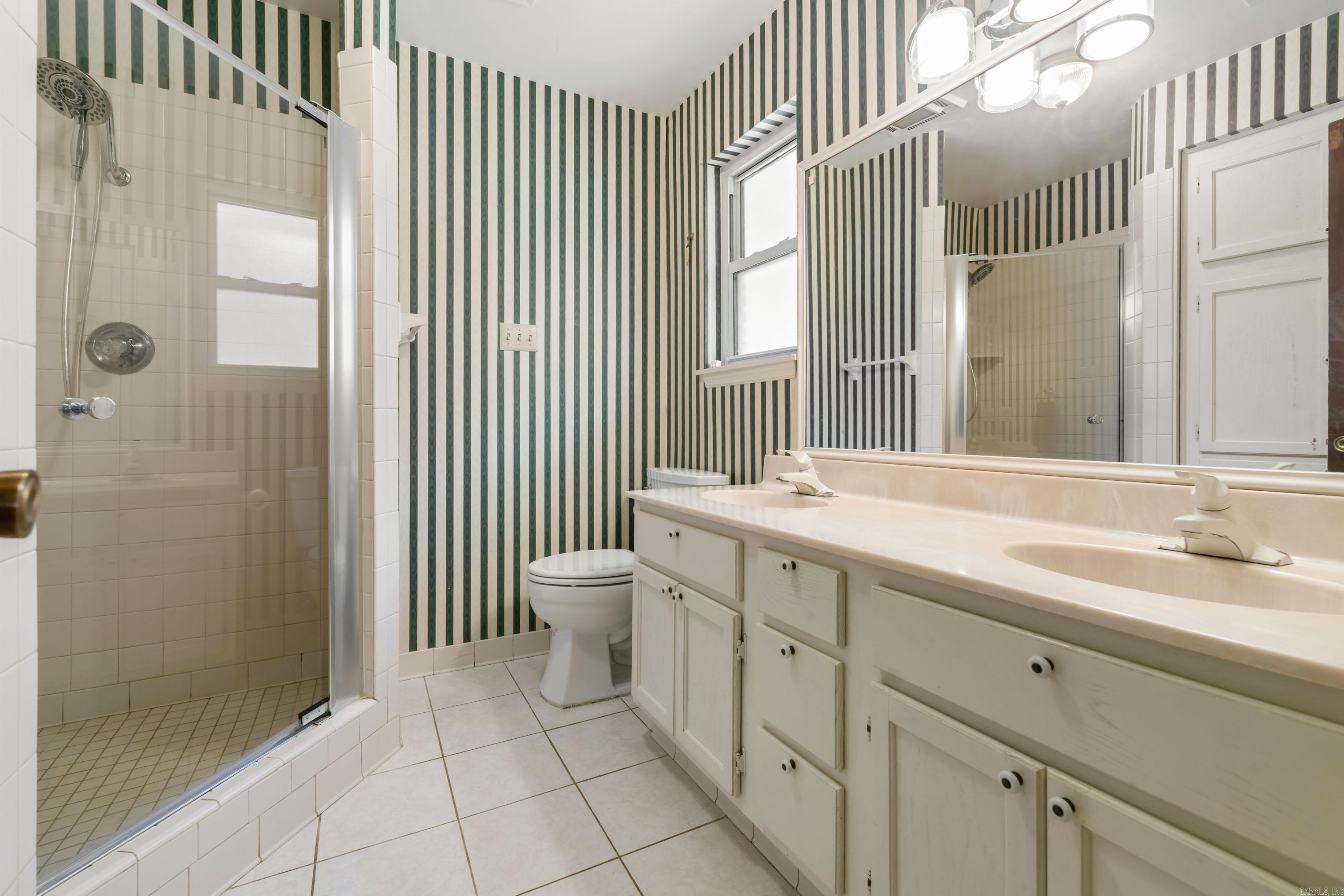 TREASURE HILL - Residential