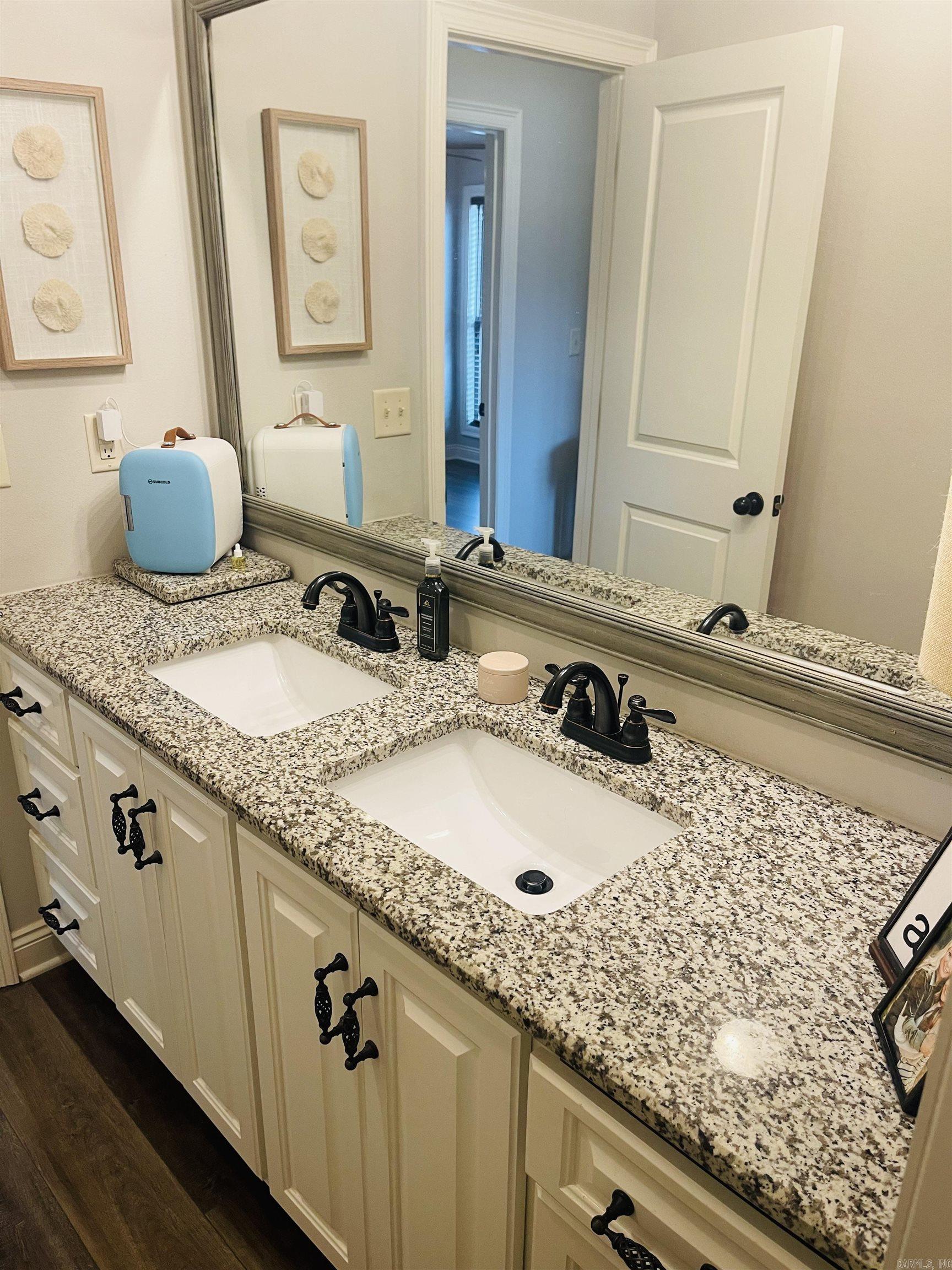 RIDGEWOOD S/D - Residential