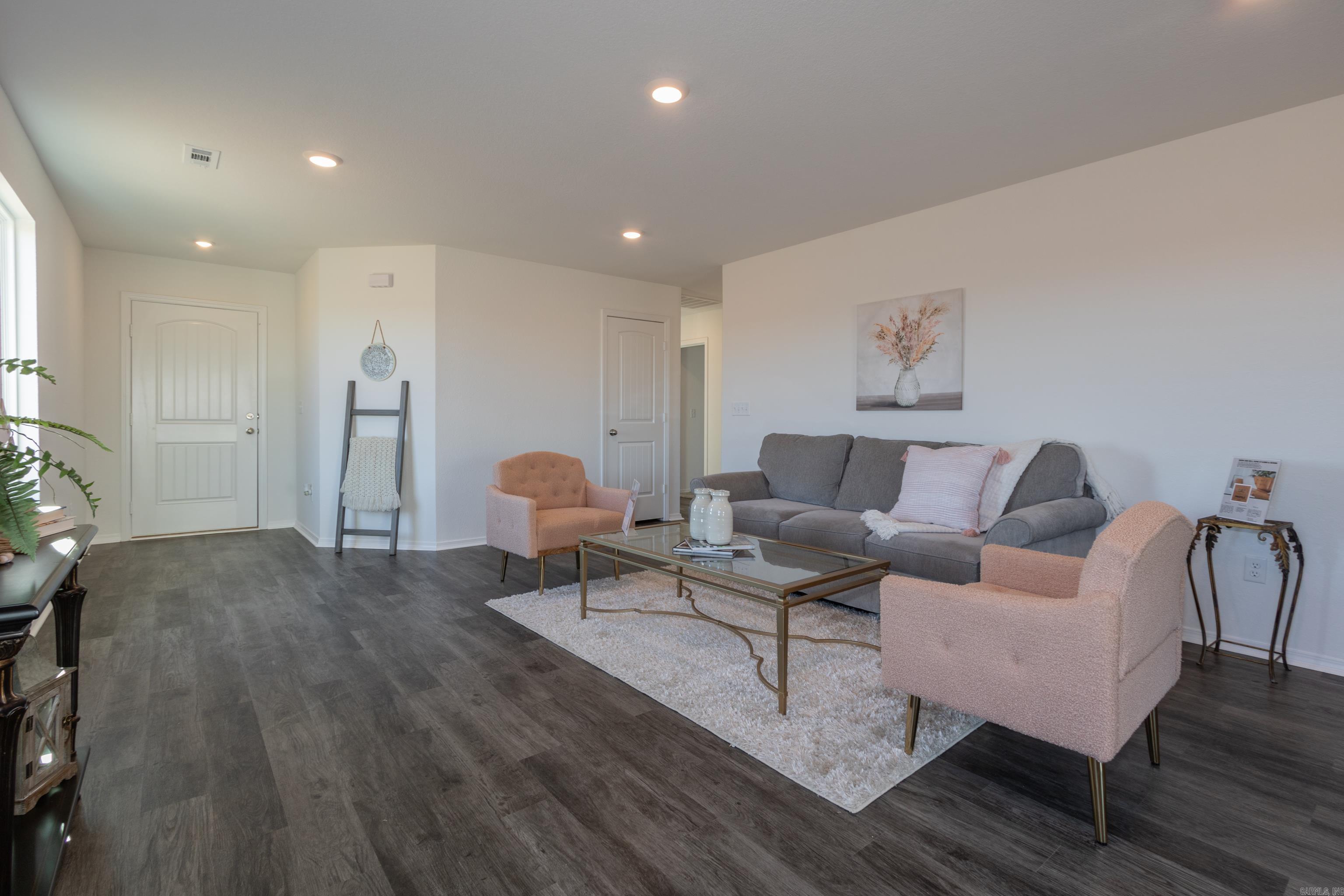 THE MEADOWS - Residential