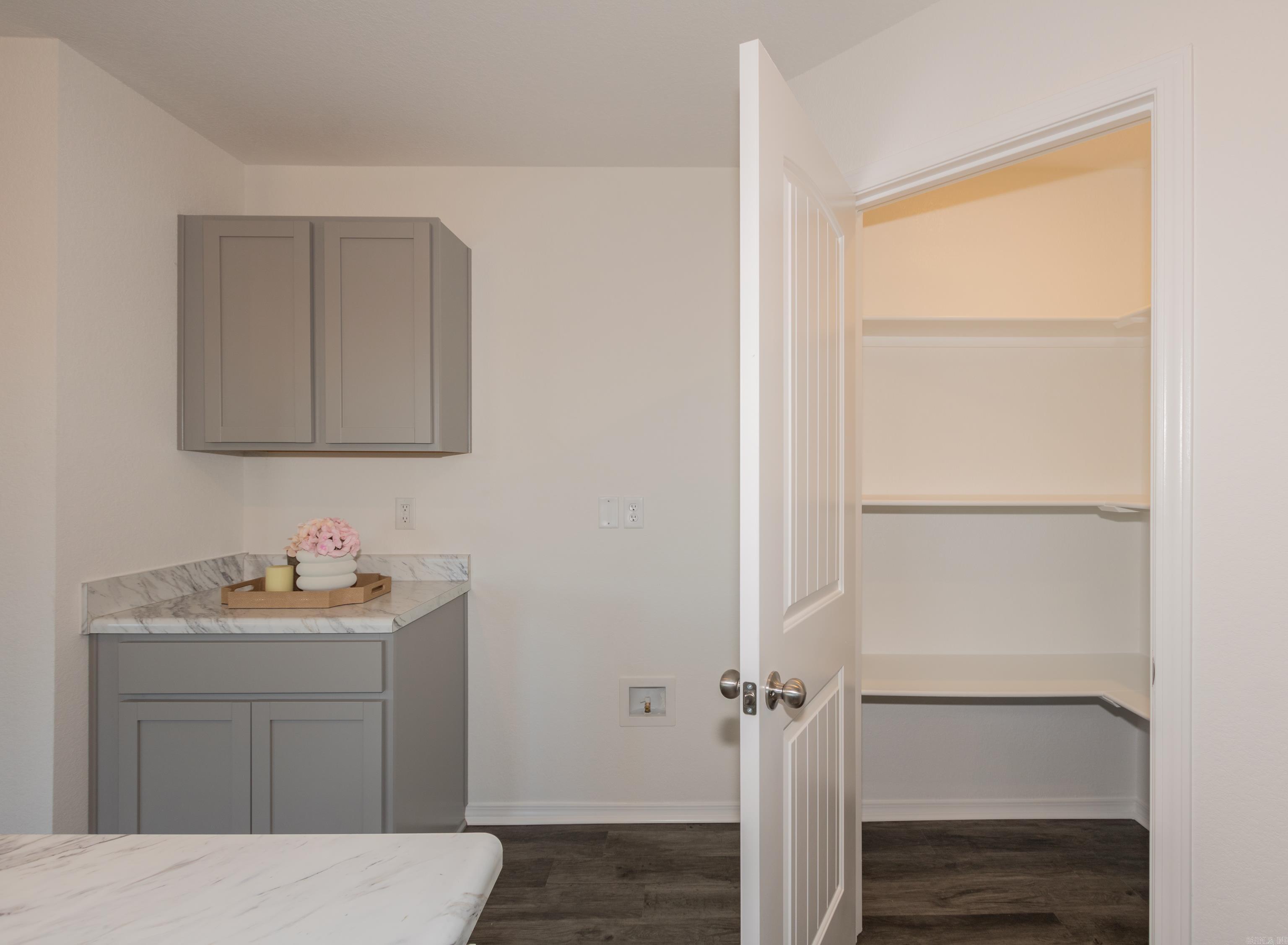 THE MEADOWS - Residential