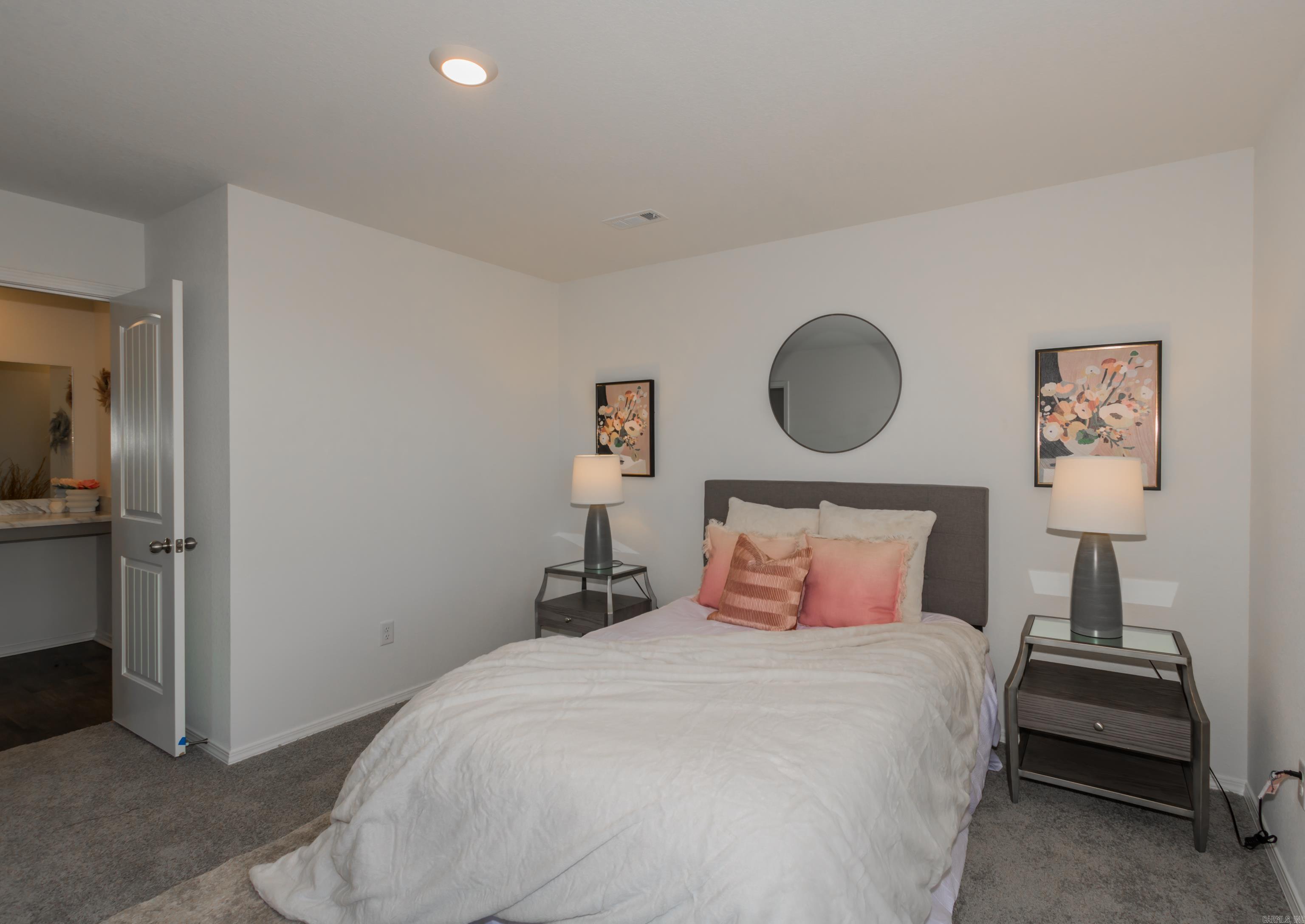 THE MEADOWS - Residential