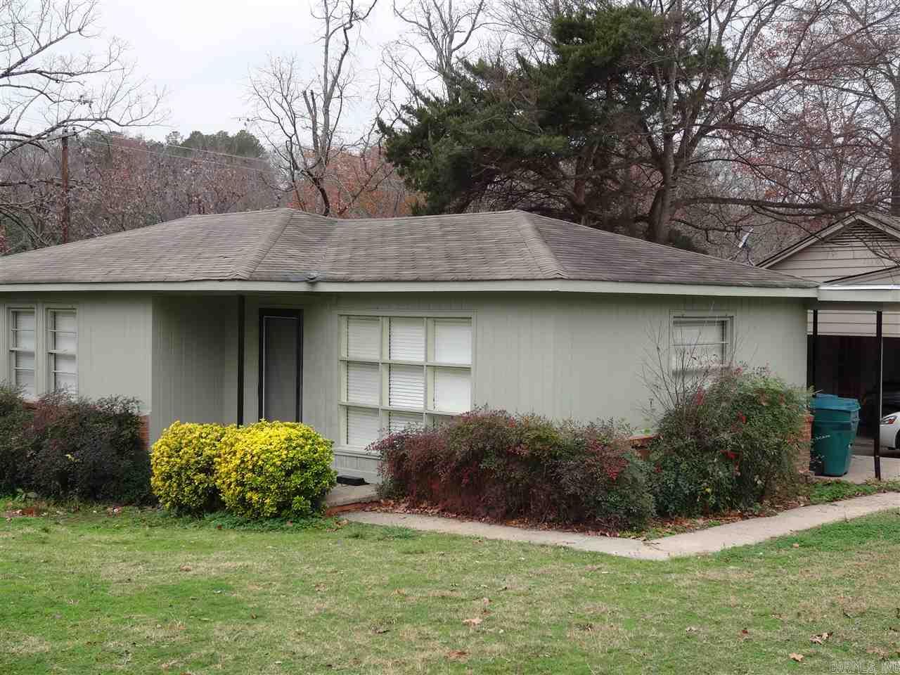 Queen Manor - Residential Lease