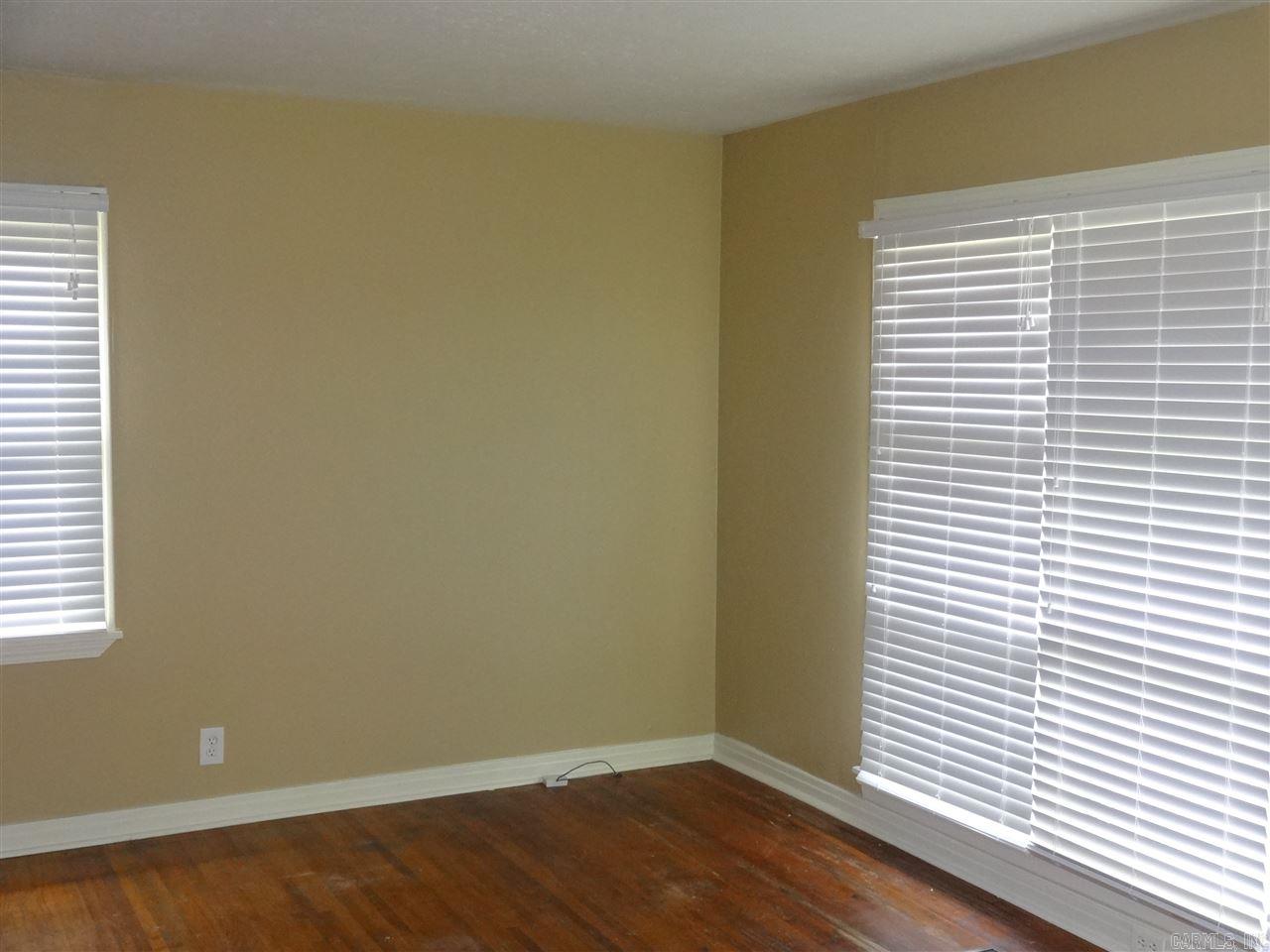 Queen Manor - Residential Lease