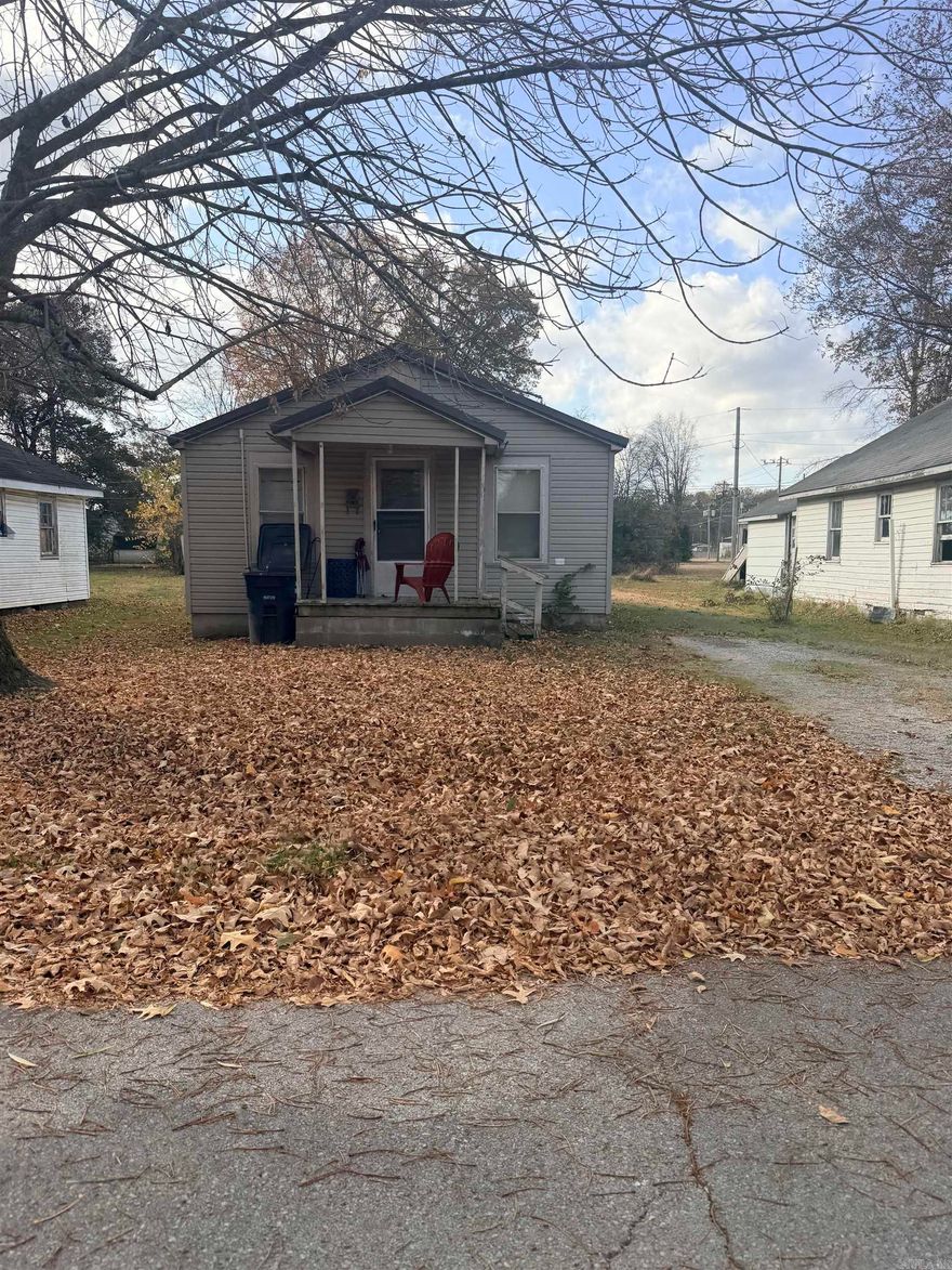 Small single family home, 1 bedroom with a bonus room that could easily be converted to a 2nd bedroom.  Some updates throughout and newer mini-split.