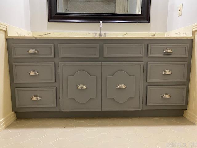 LEAWOOD MANOR - Residential