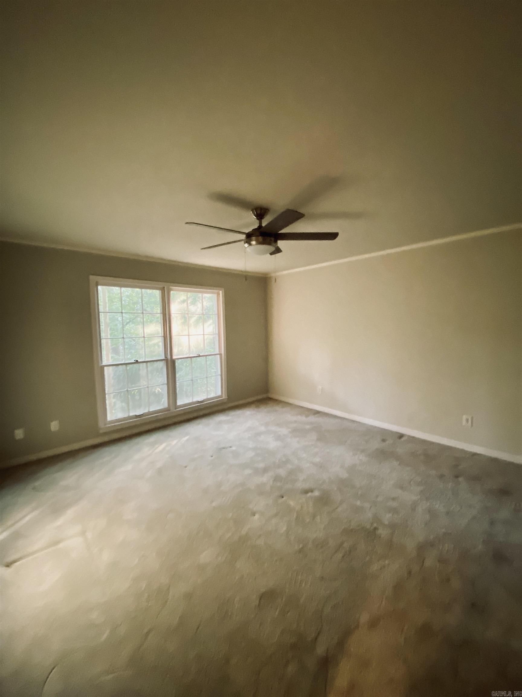 LEAWOOD MANOR - Residential