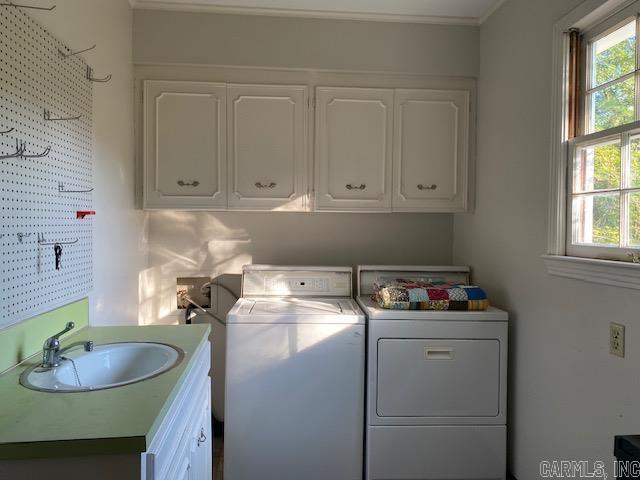 LEAWOOD MANOR - Residential