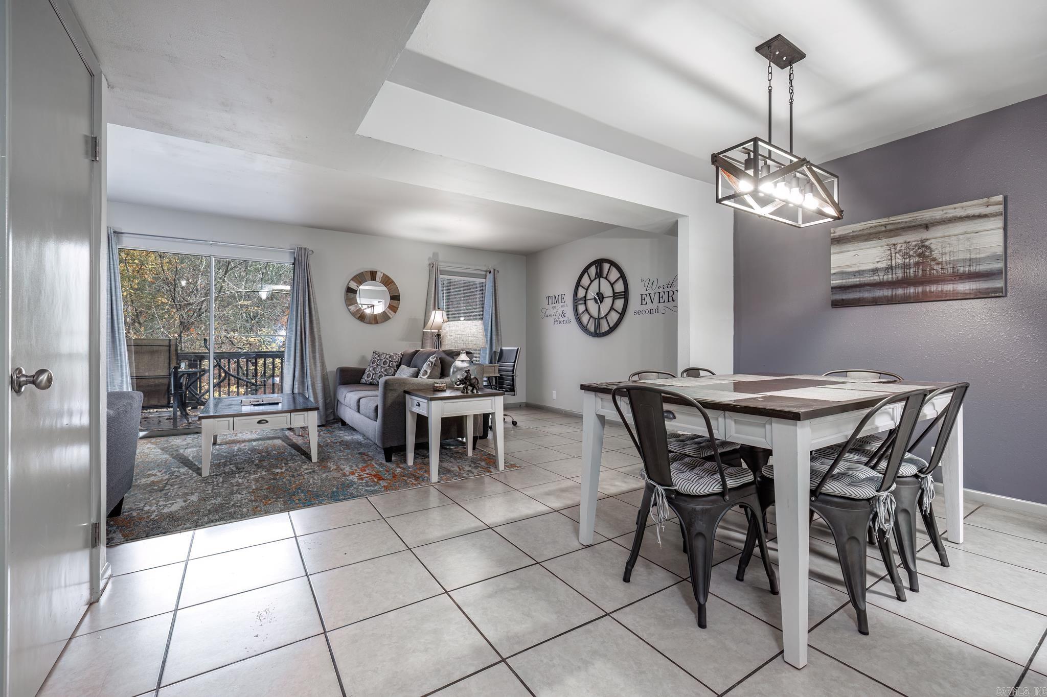 Desoto Courts Townhouse - Residential