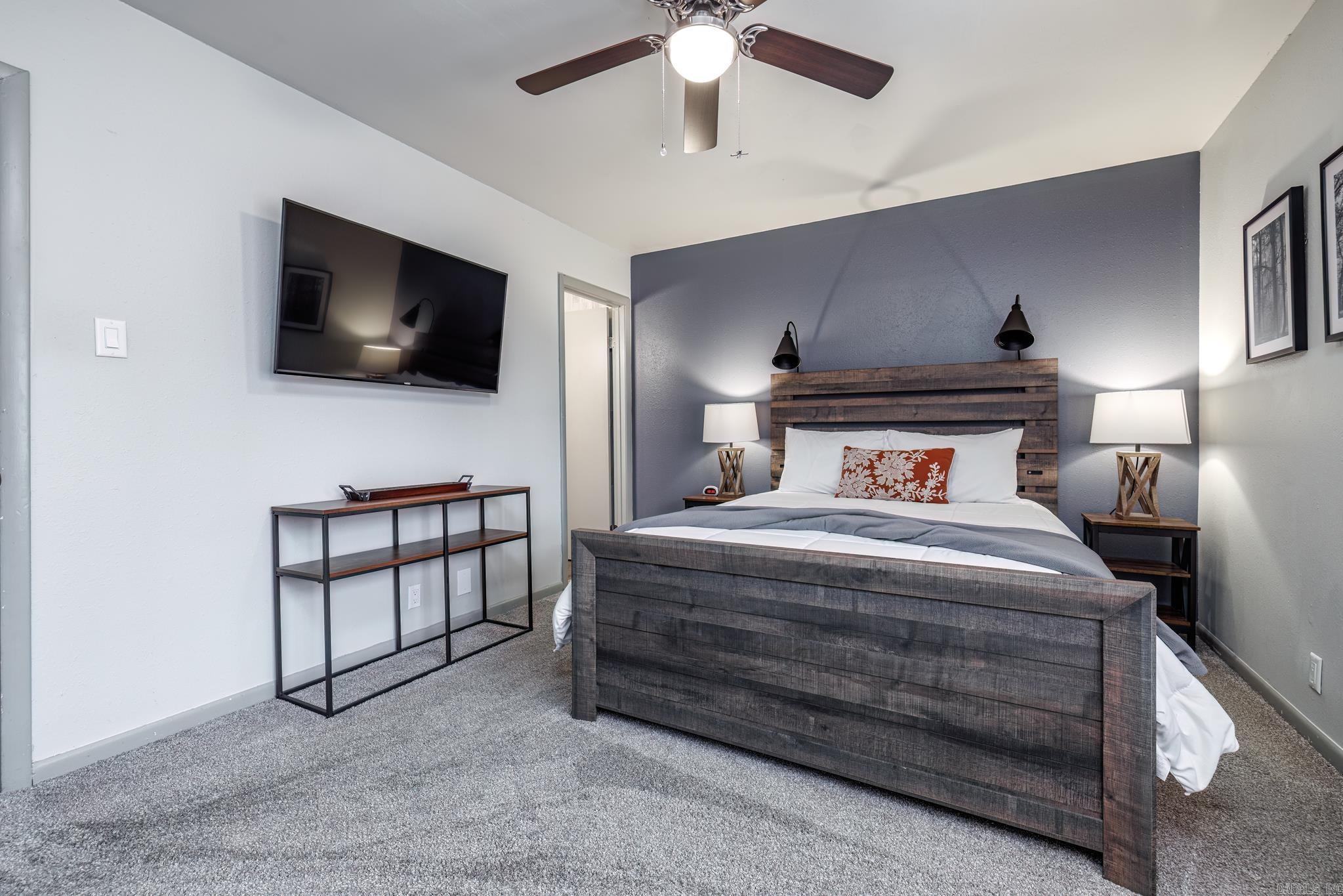 Desoto Courts Townhouse - Residential