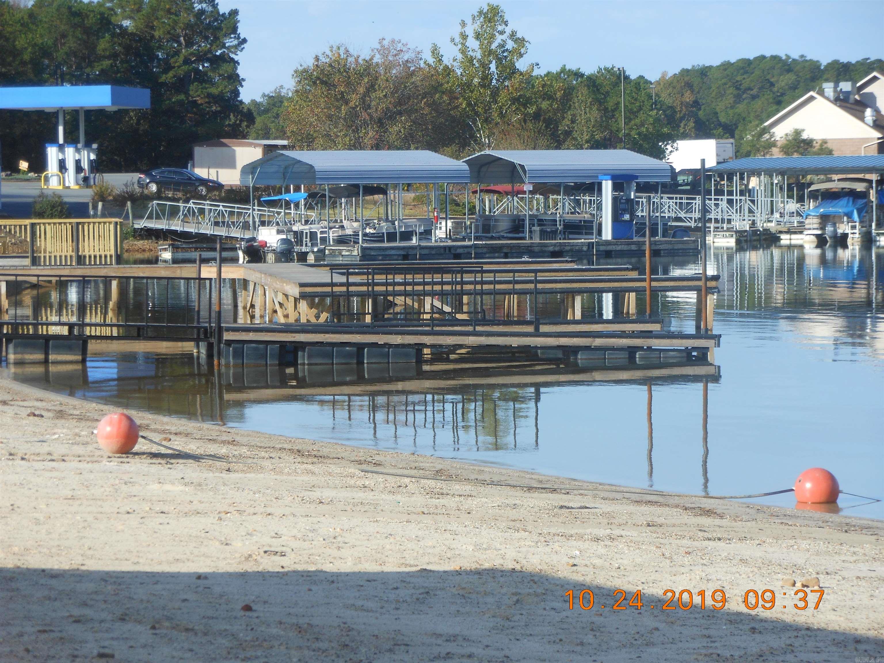 Desoto Courts Townhouse - Residential