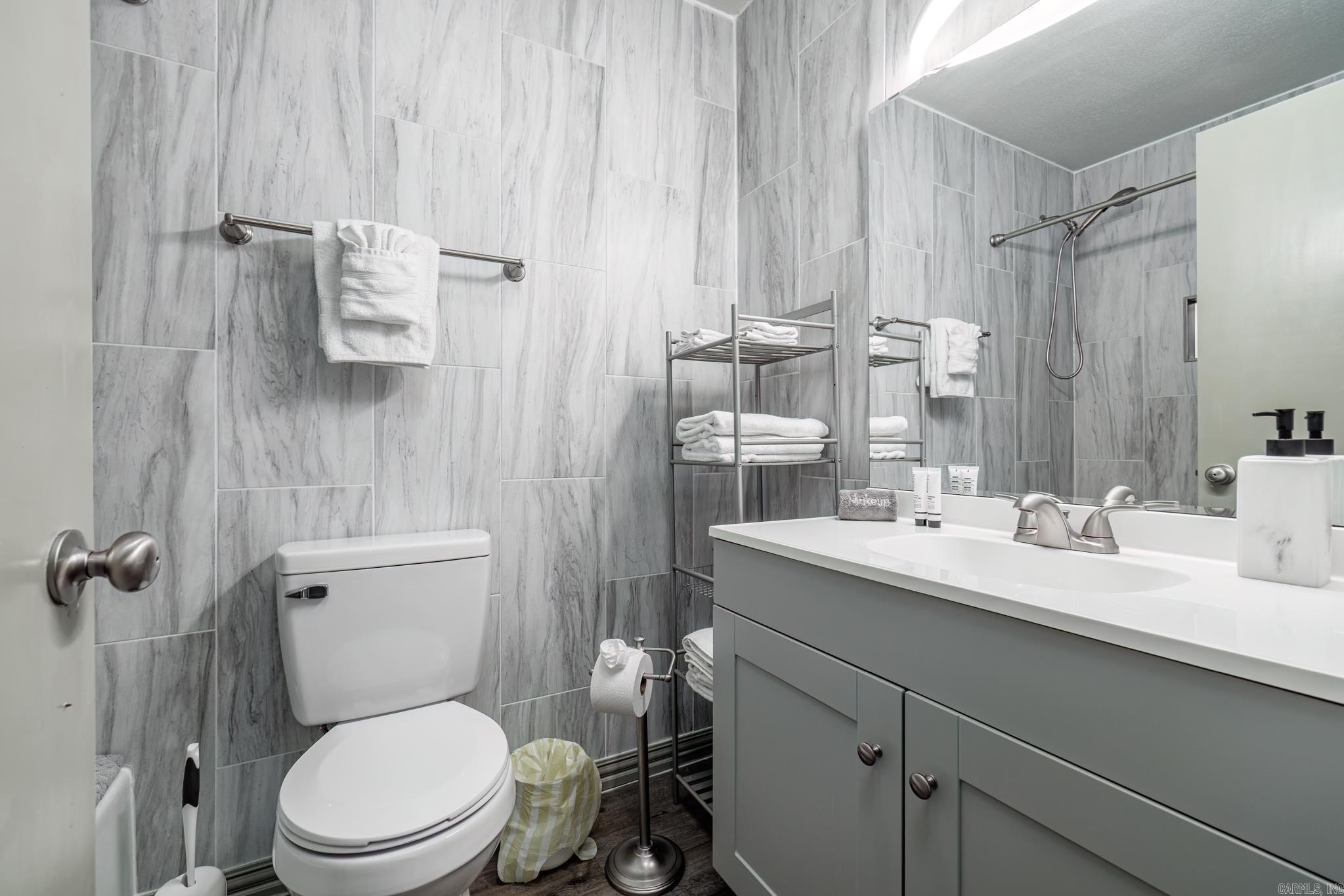 Desoto Courts Townhouse - Residential