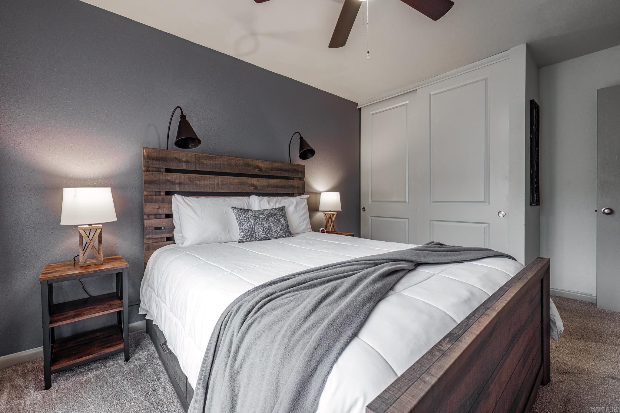 Desoto Courts Townhouse - Residential