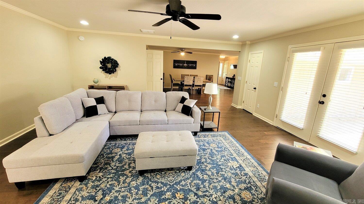 INDIANHEAD LAKES EST - Residential