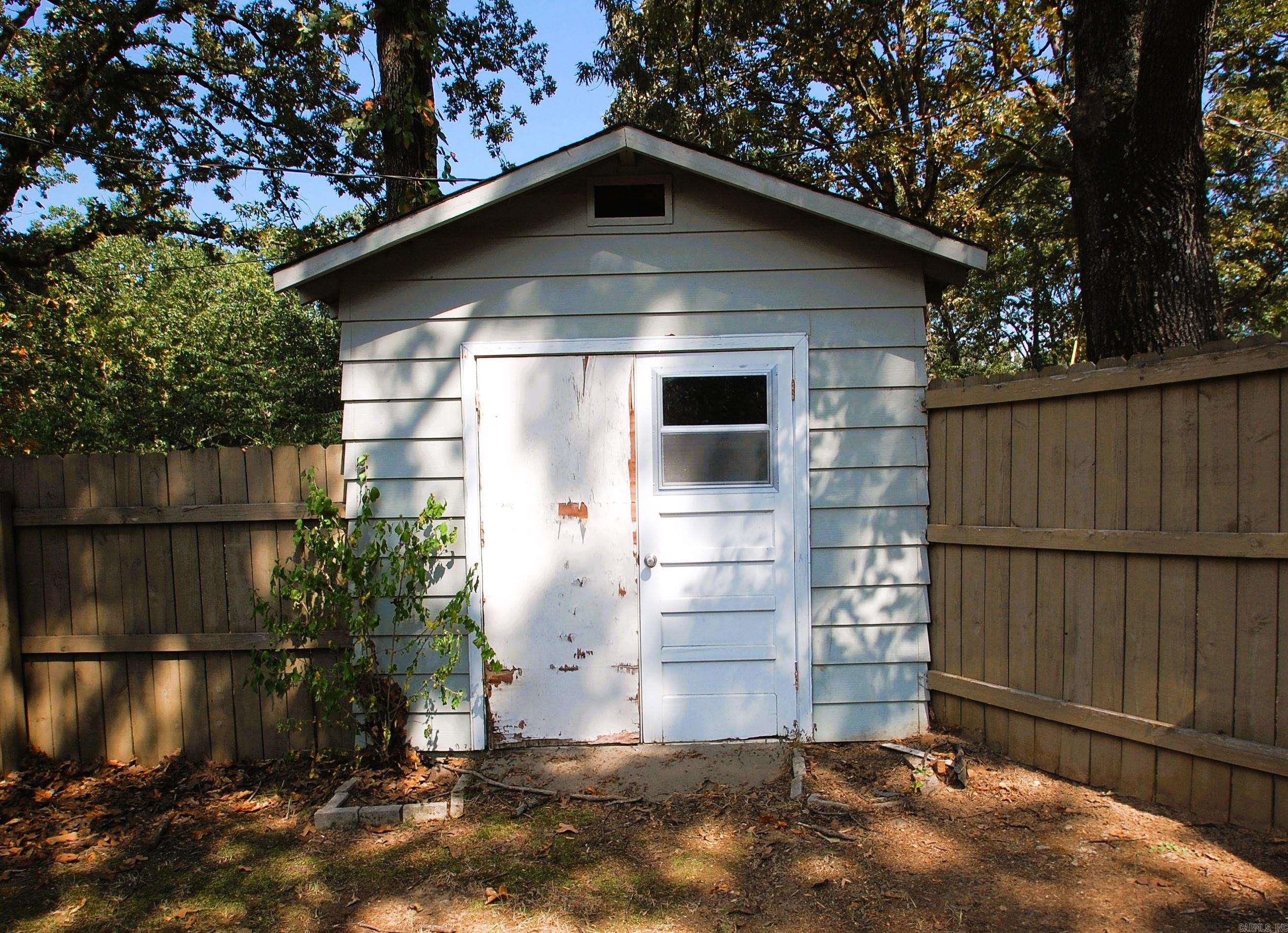 INDIANHEAD LAKES EST - Residential