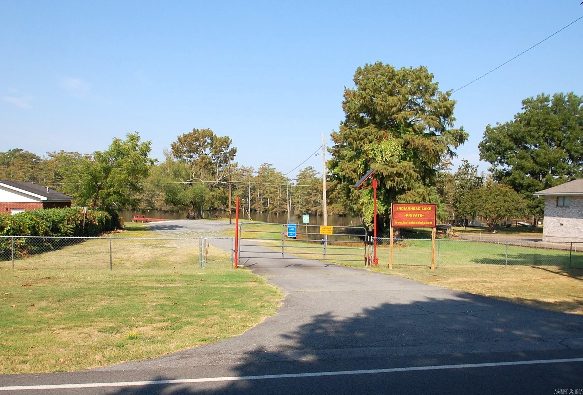 INDIANHEAD LAKES EST - Residential