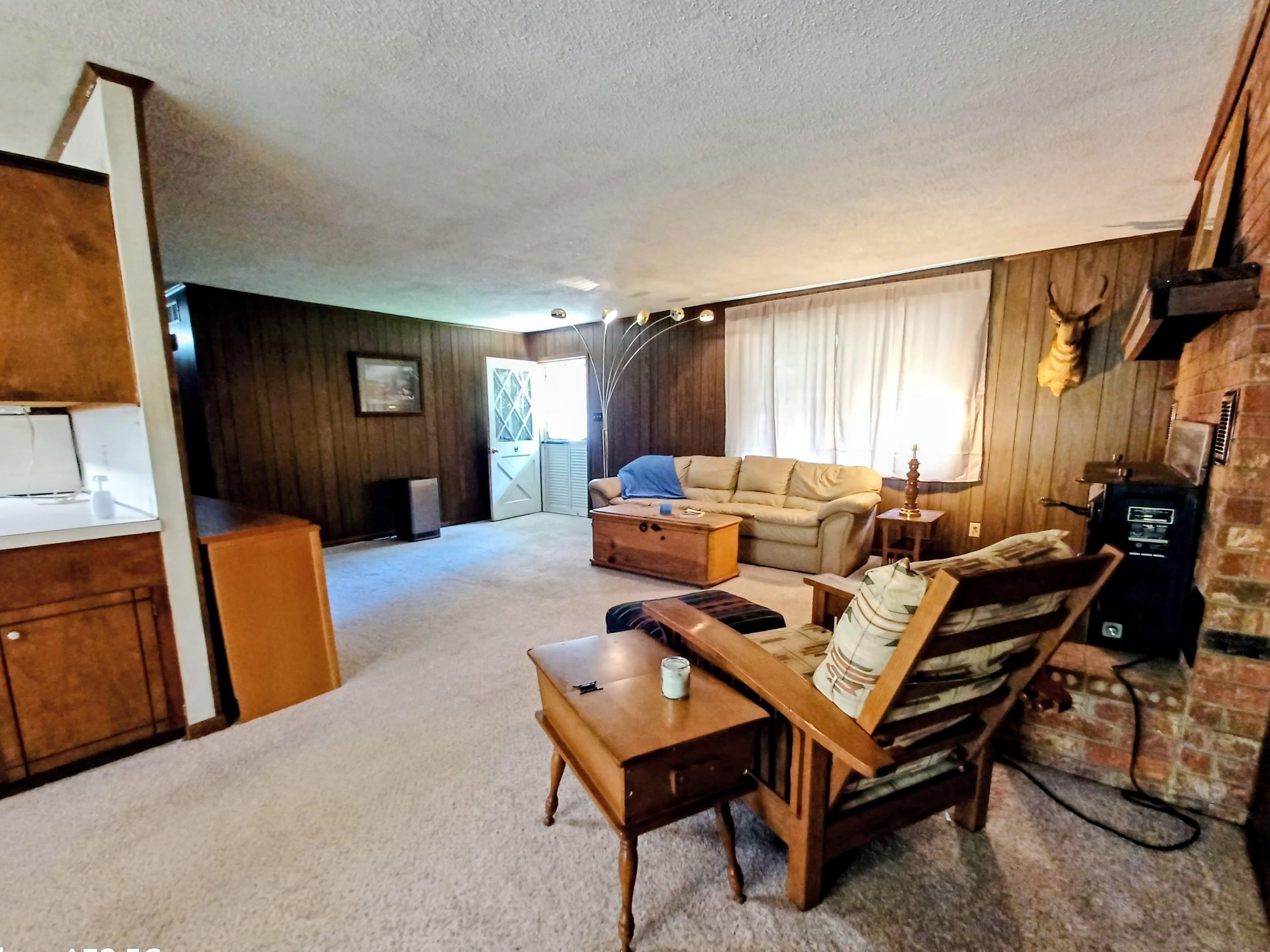 CROWN ADDITION - Residential