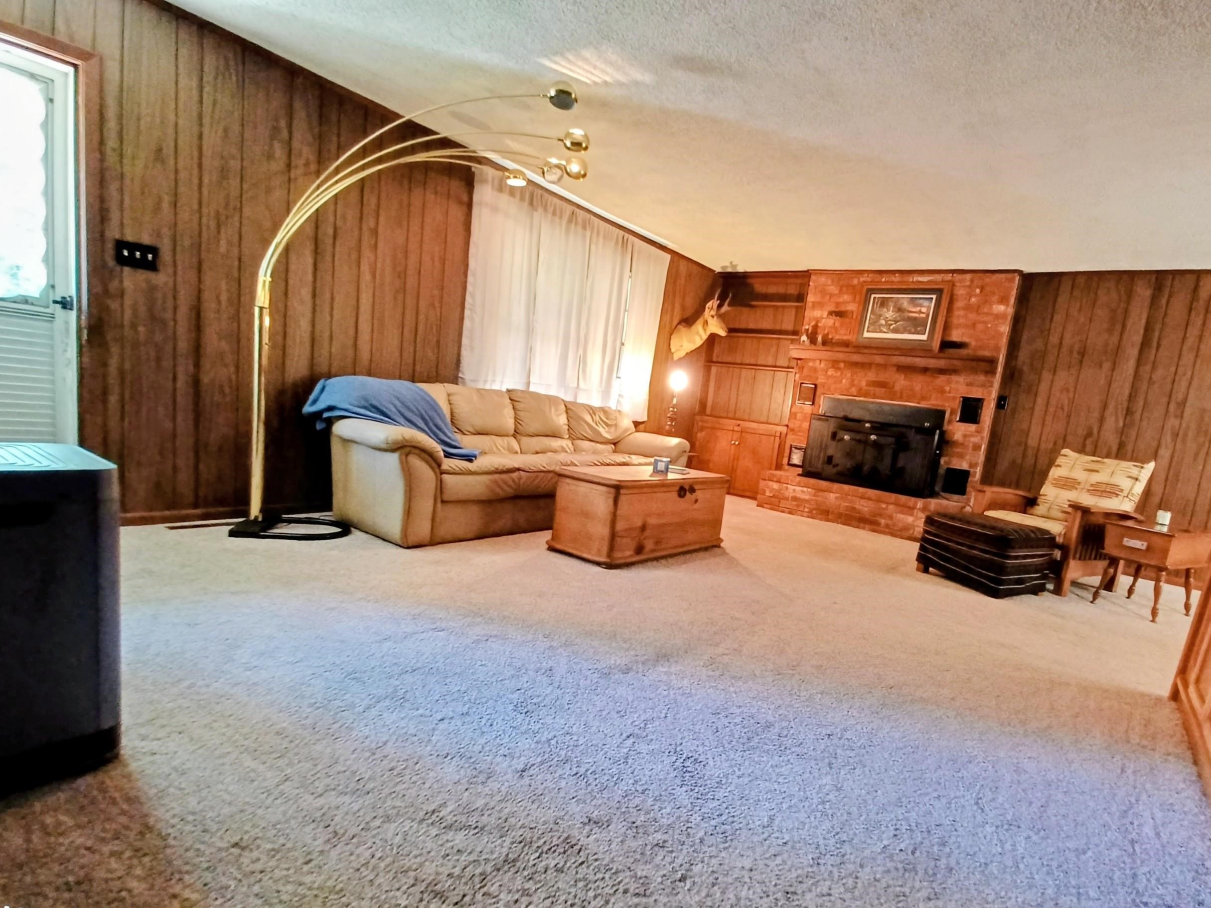 CROWN ADDITION - Residential