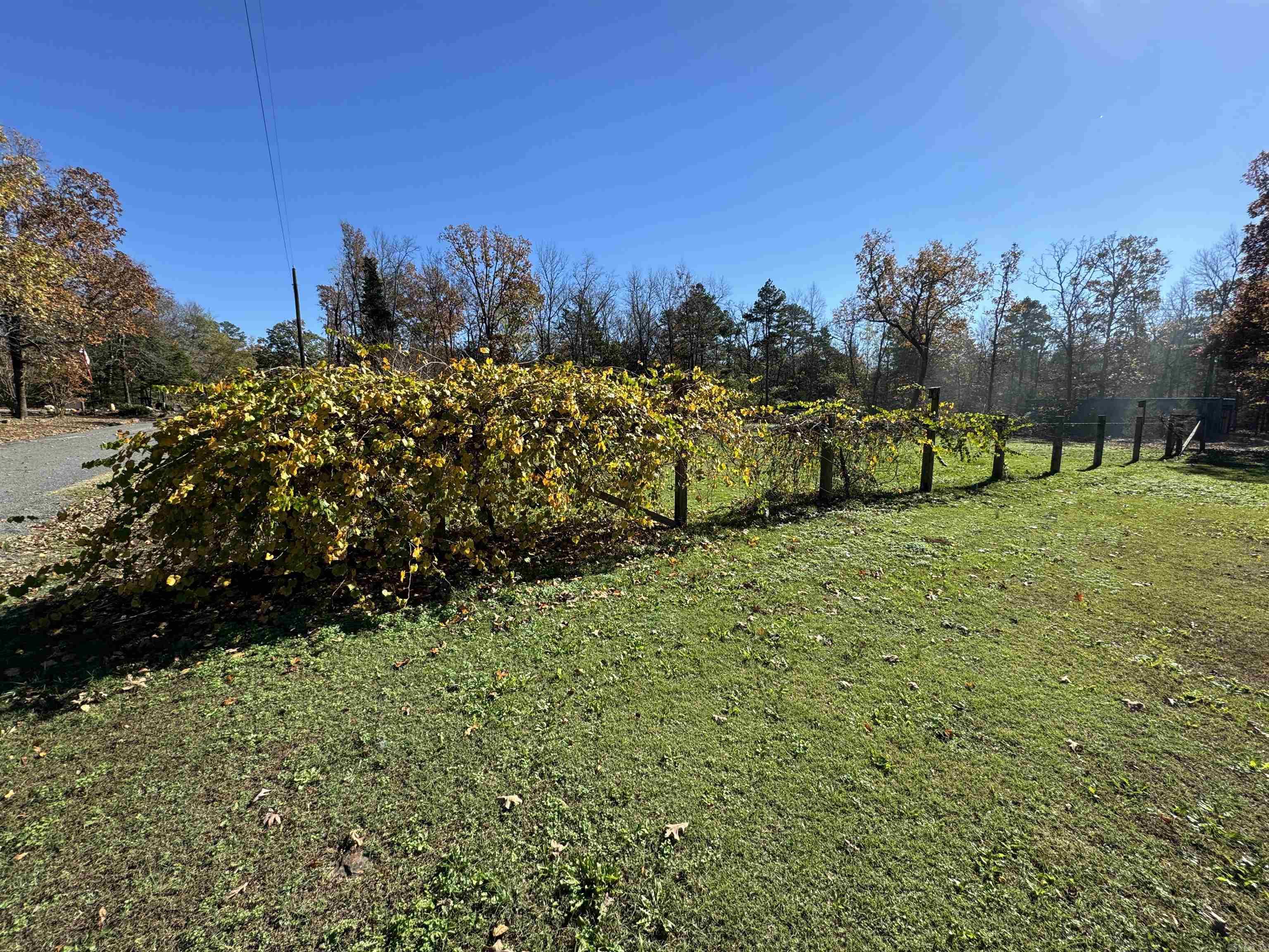 WOODLAND ACRES - Residential