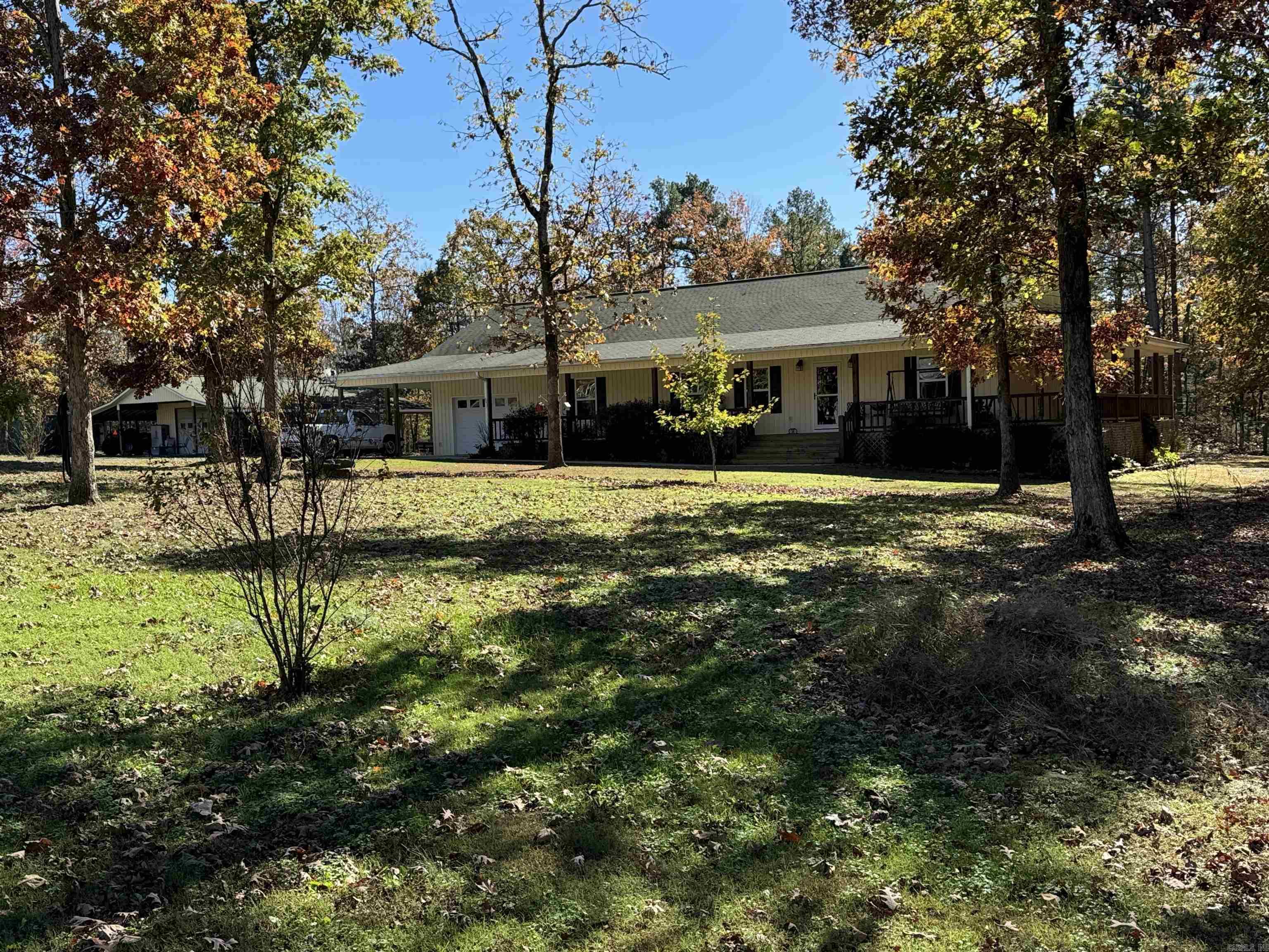 WOODLAND ACRES - Residential