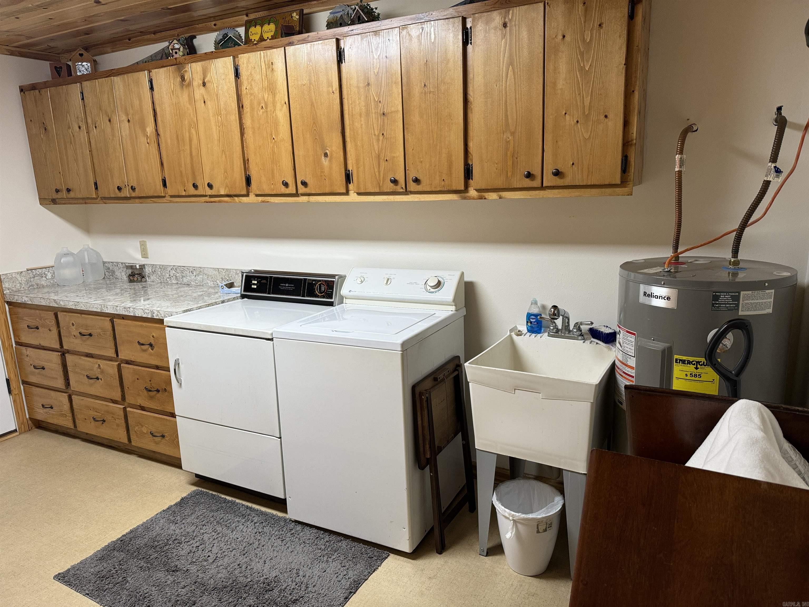 WOODLAND ACRES - Residential