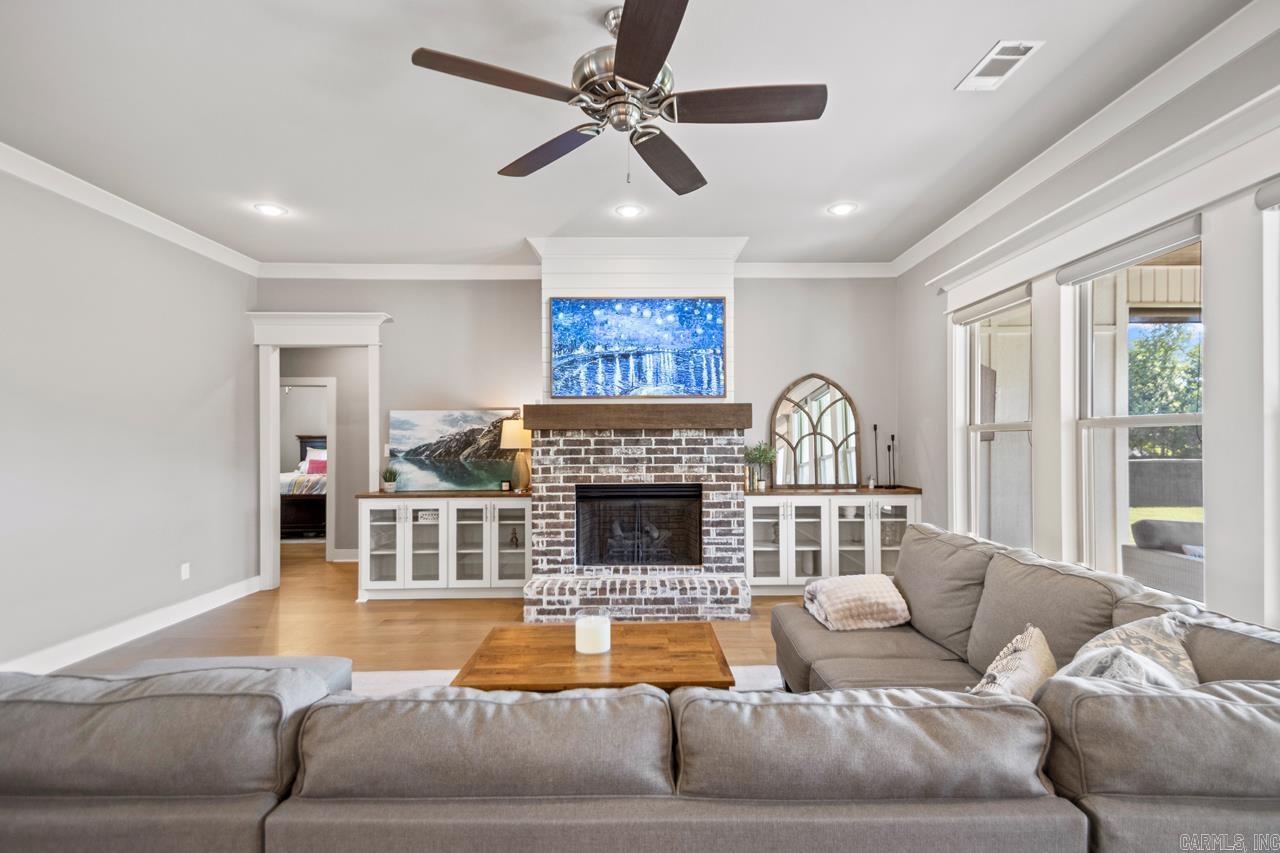 THE VINEYARD - Residential