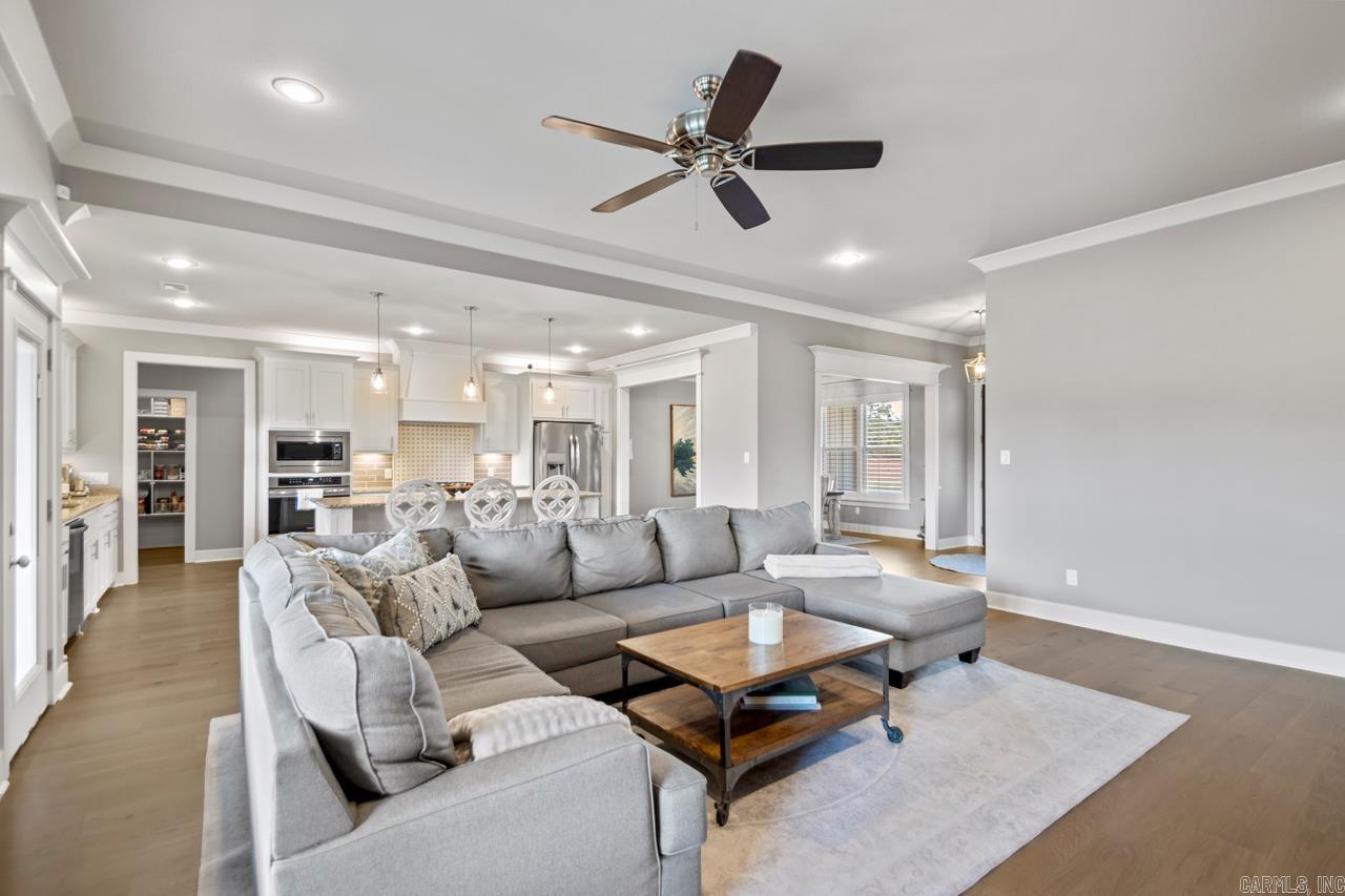 THE VINEYARD - Residential