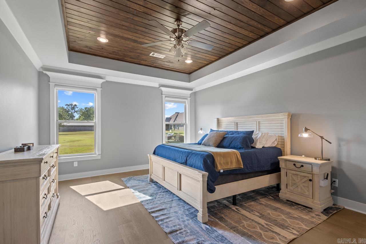 THE VINEYARD - Residential
