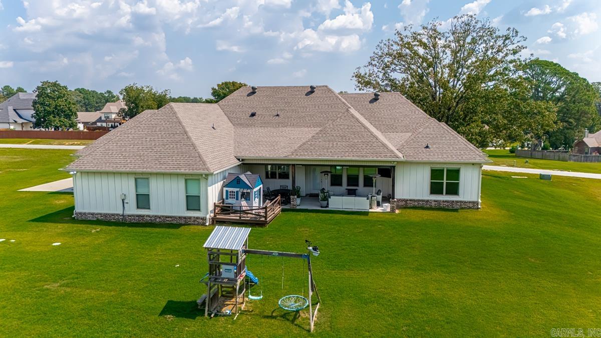 THE VINEYARD - Residential