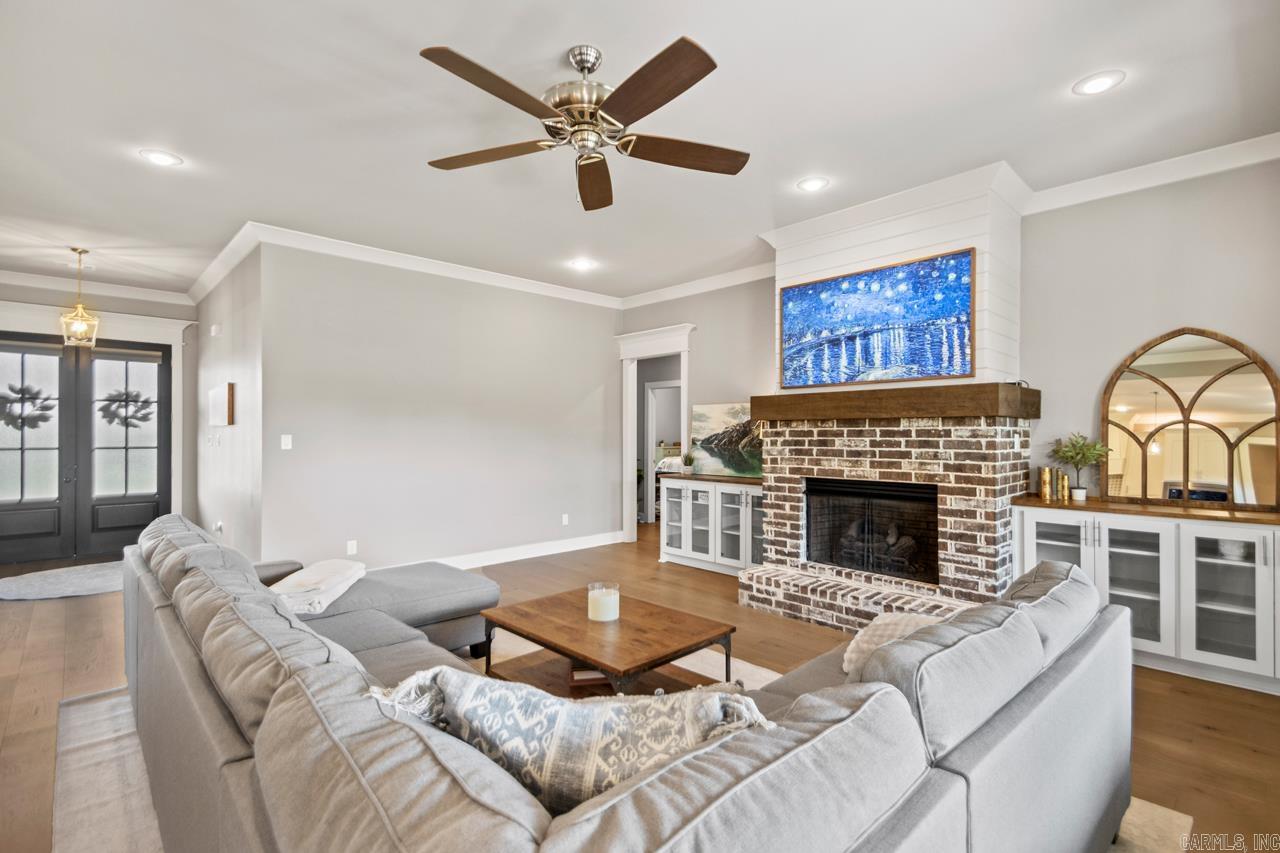 THE VINEYARD - Residential
